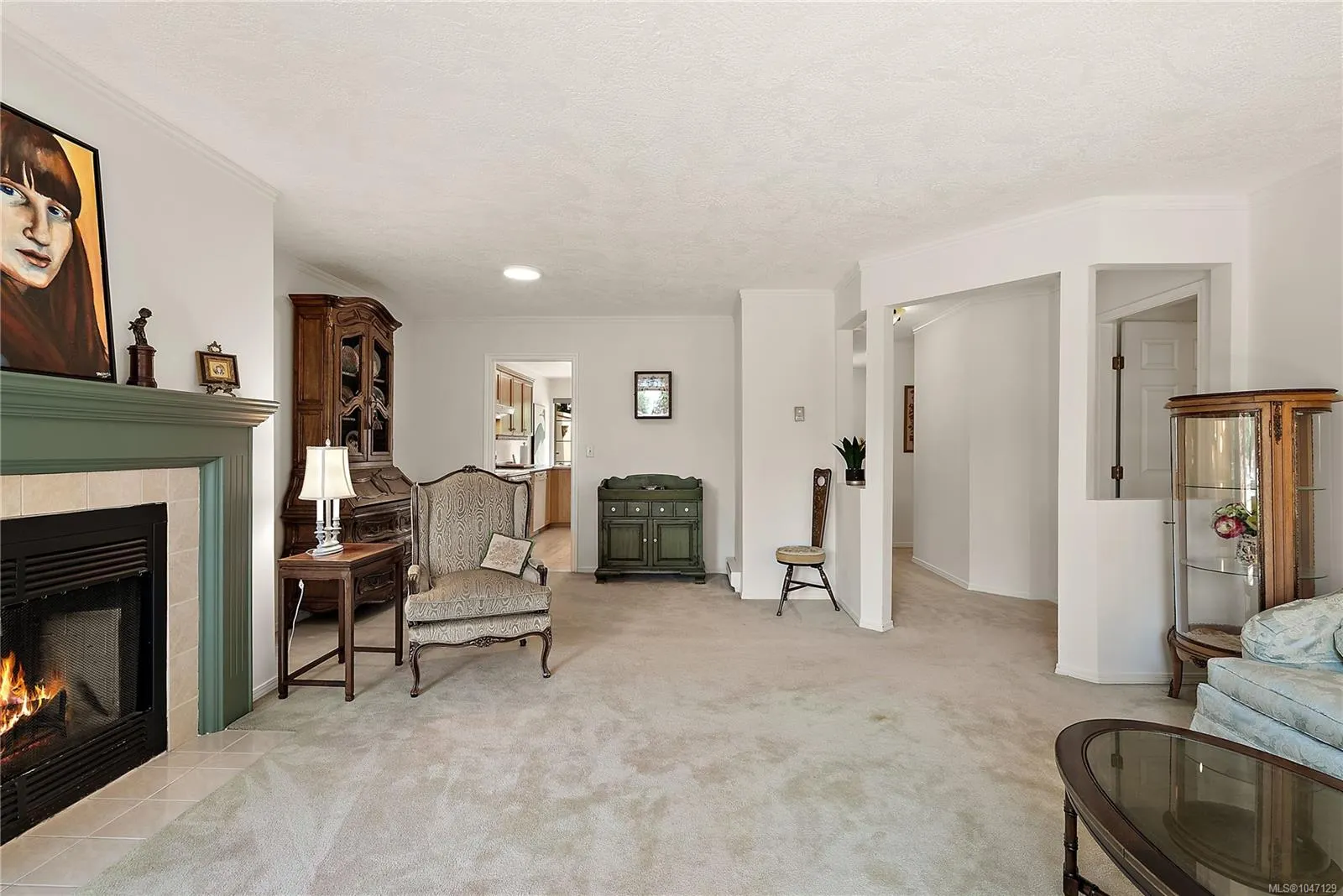 909 Admirals Rd