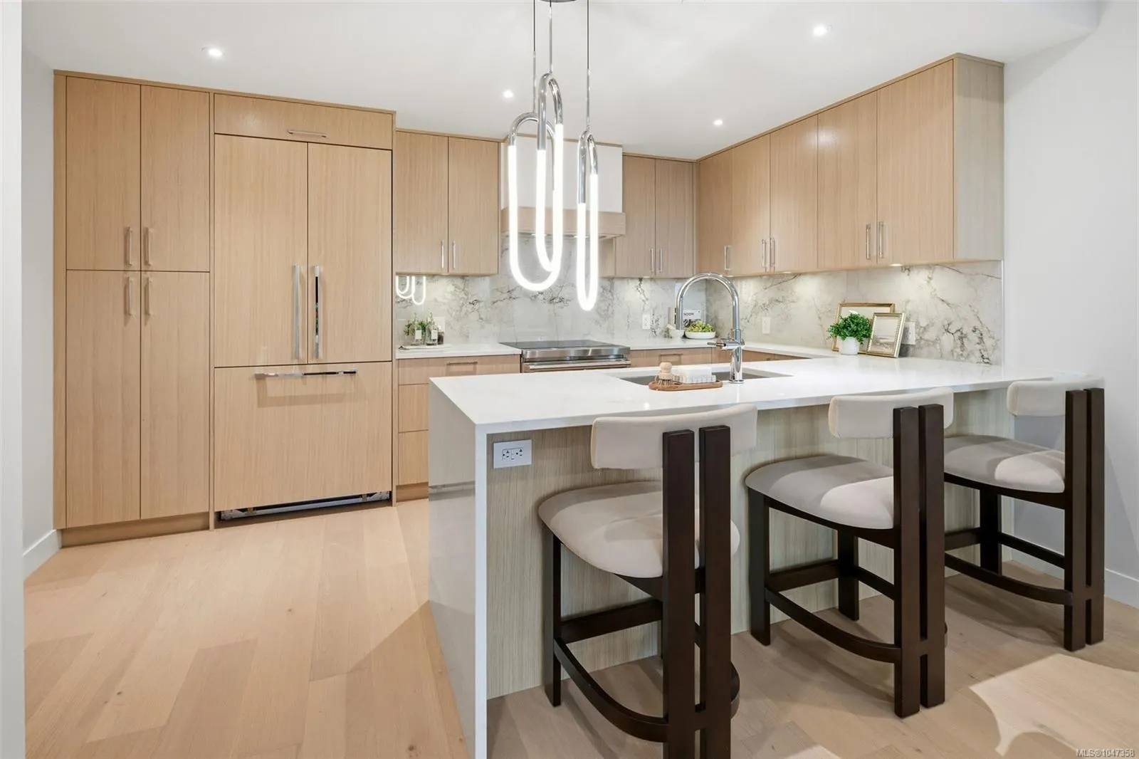 5229 Cordova Bay Rd