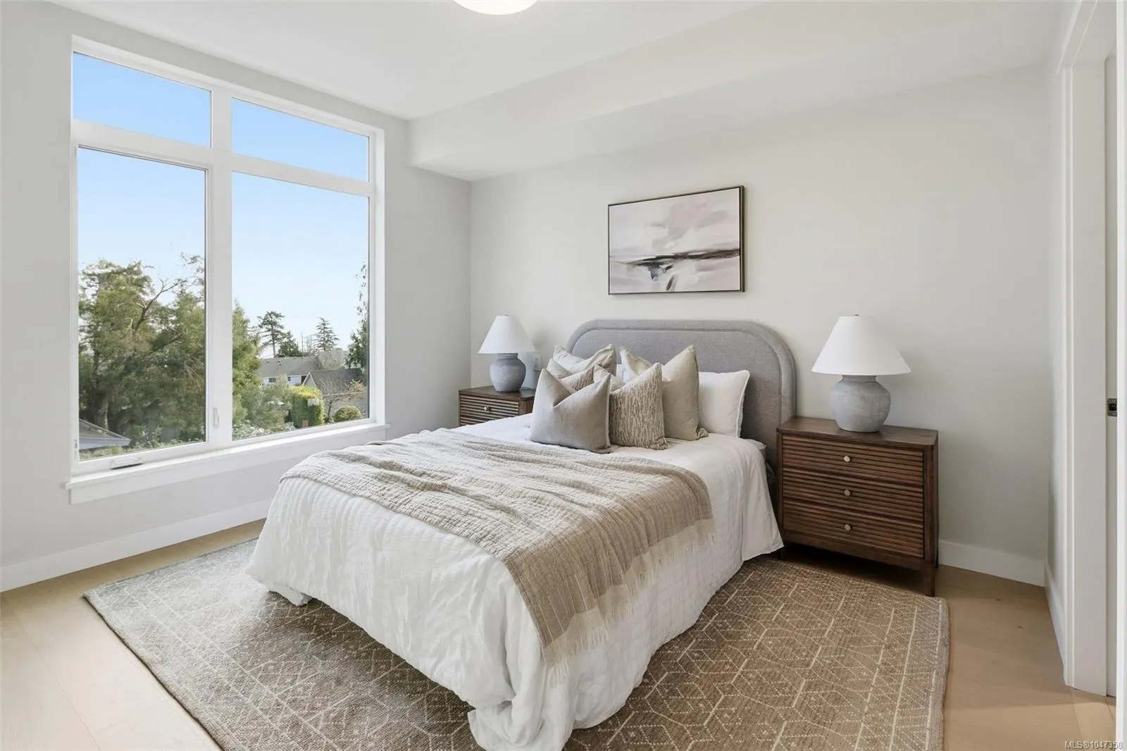 5229 Cordova Bay Rd