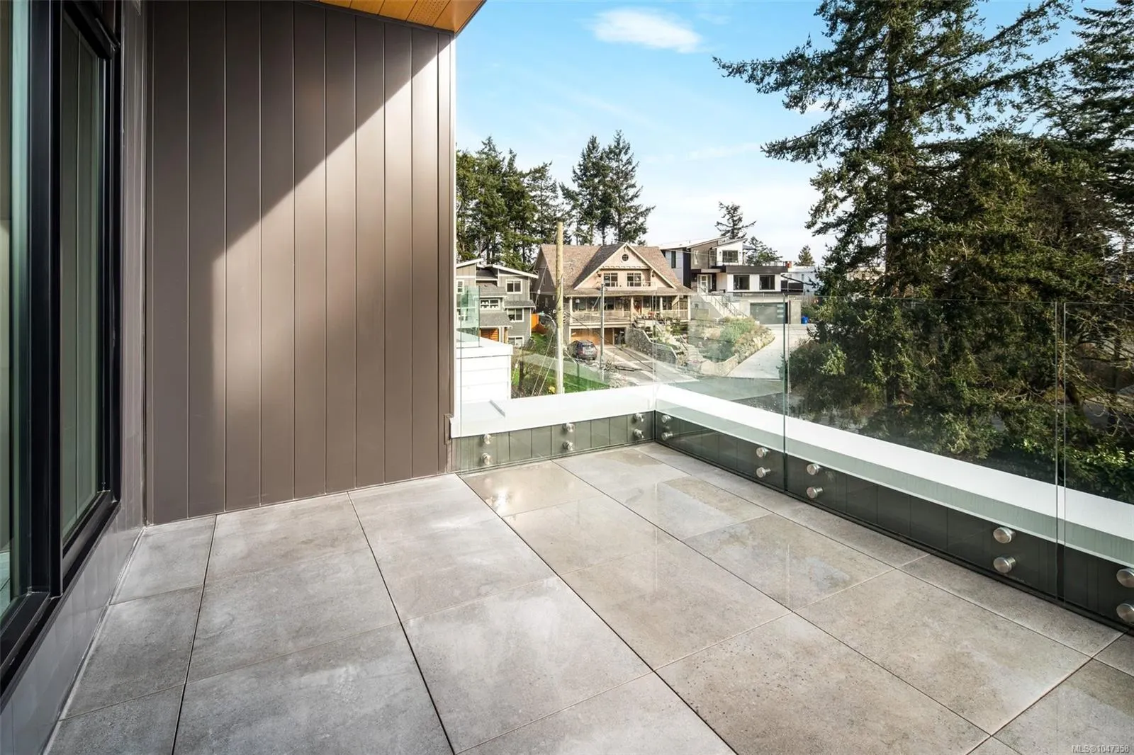 5229 Cordova Bay Rd