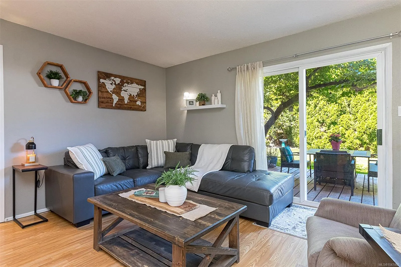 7675 East Saanich Rd
