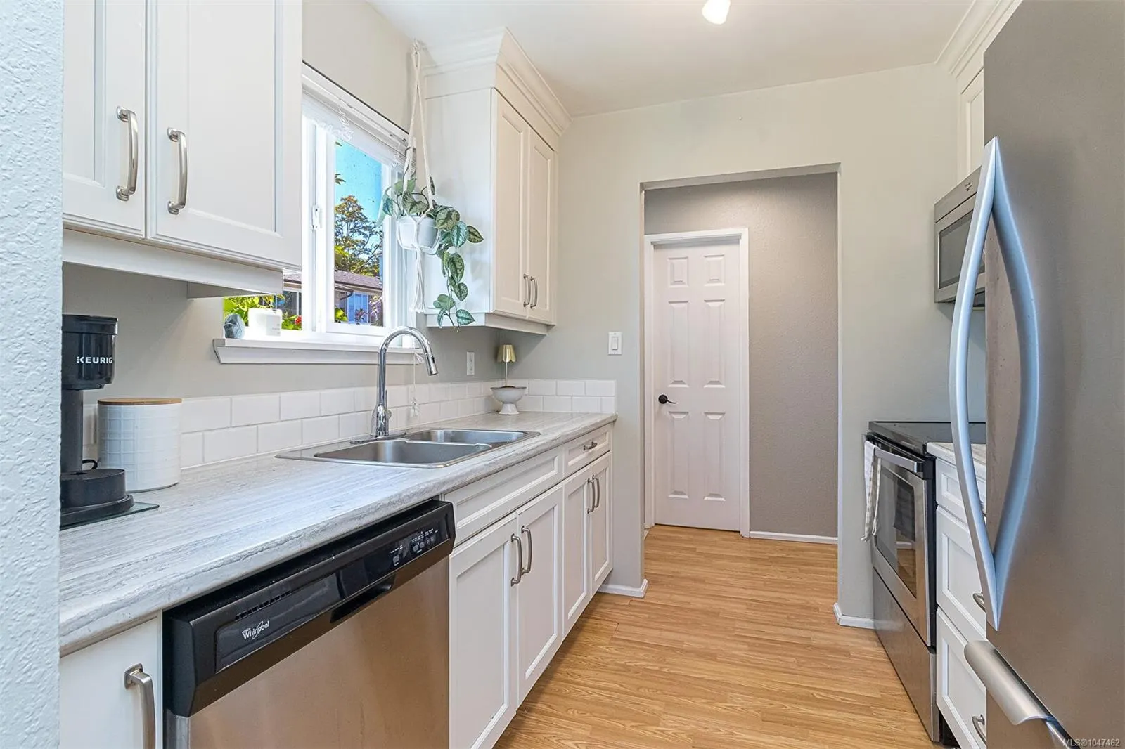 7675 East Saanich Rd