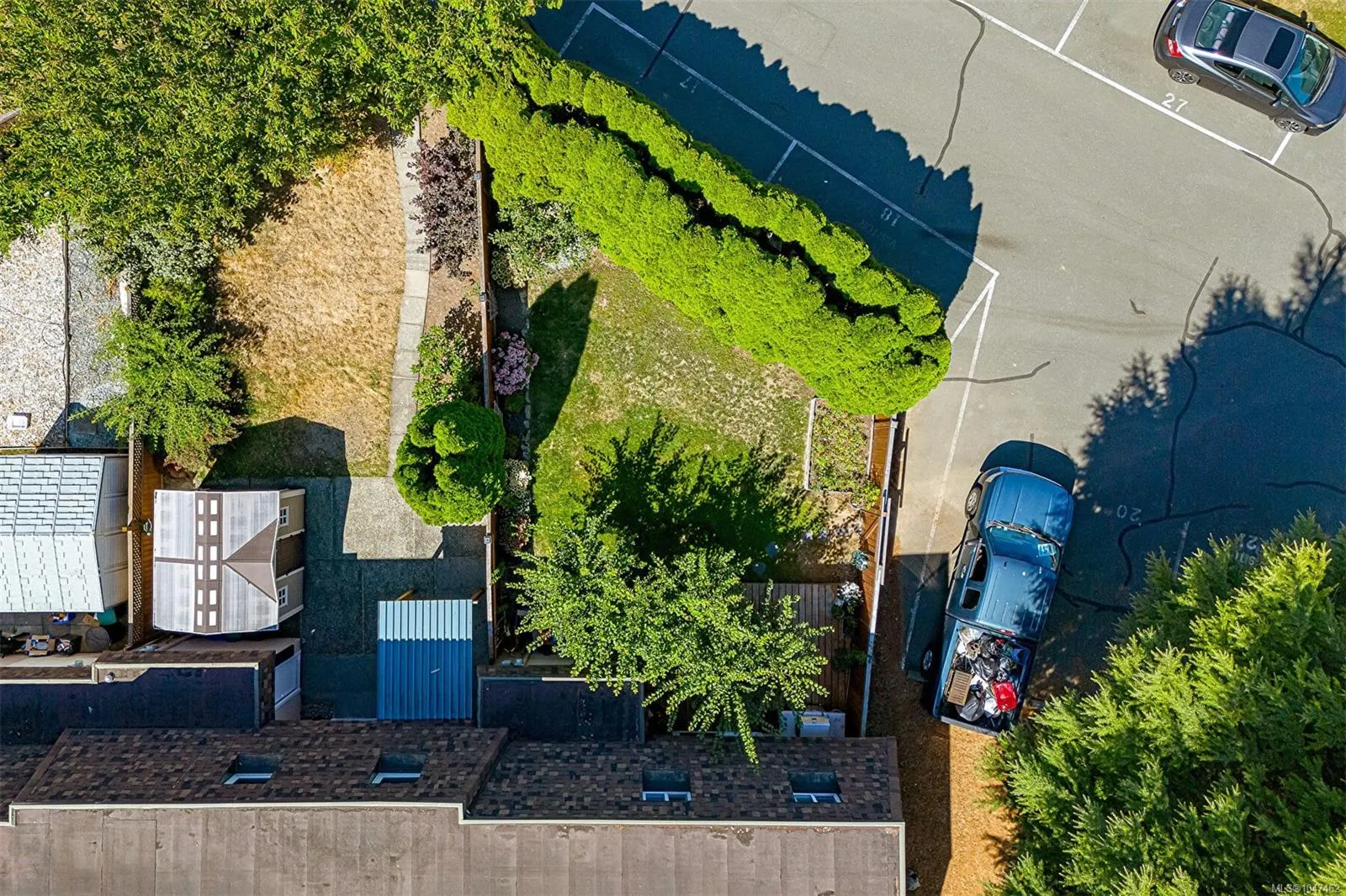 7675 East Saanich Rd