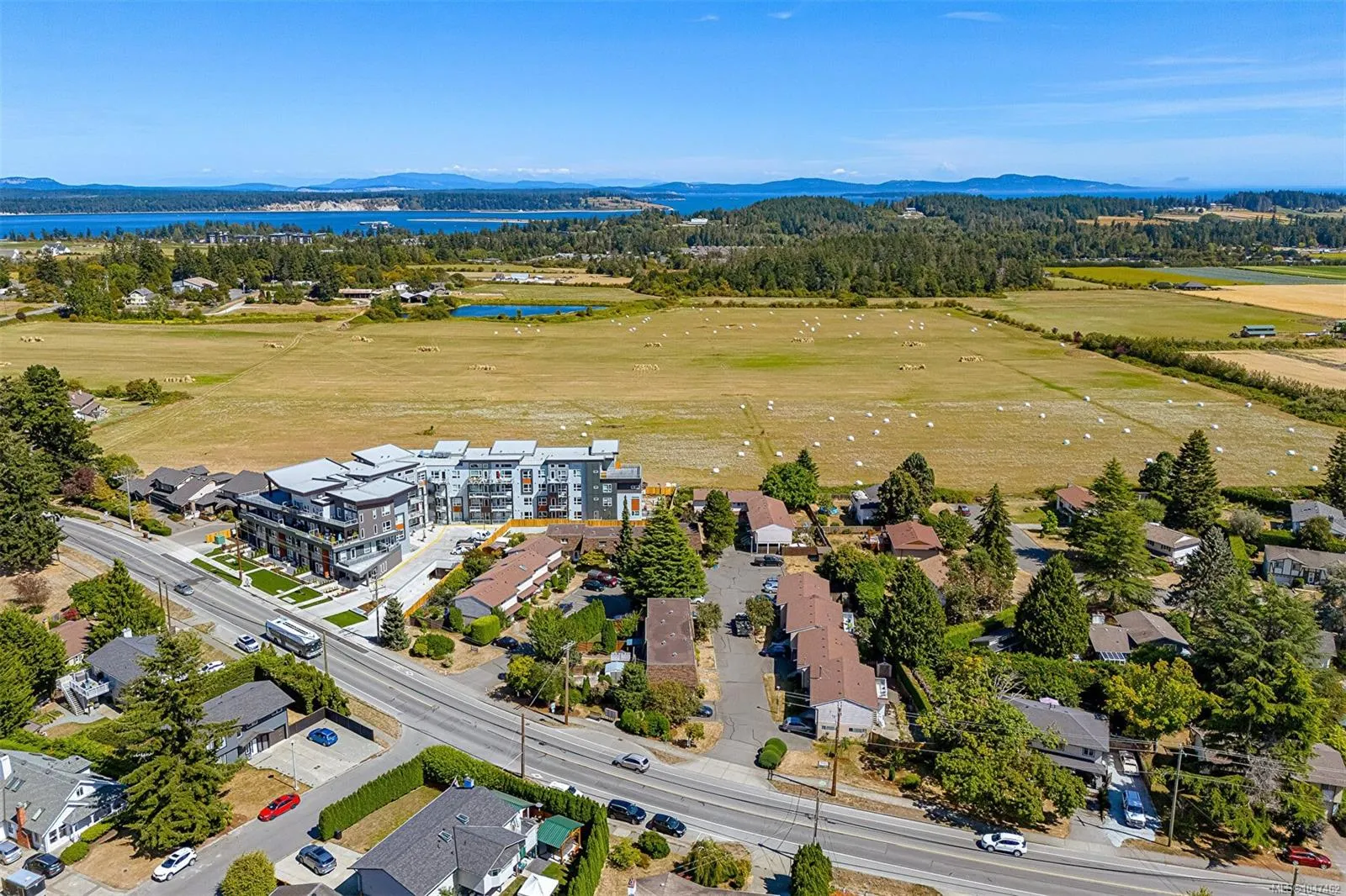 7675 East Saanich Rd