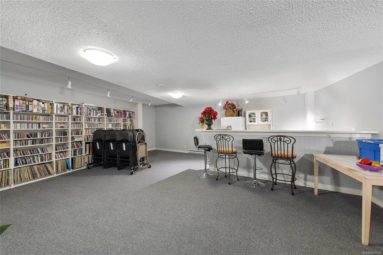 848 Esquimalt Rd