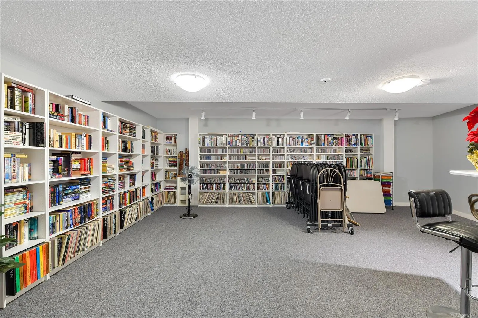 848 Esquimalt Rd