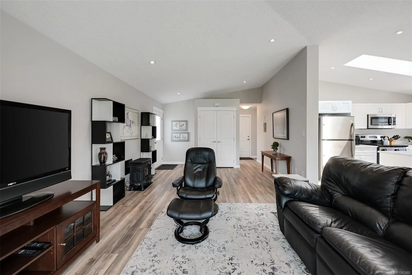 7586 Tetayut Rd