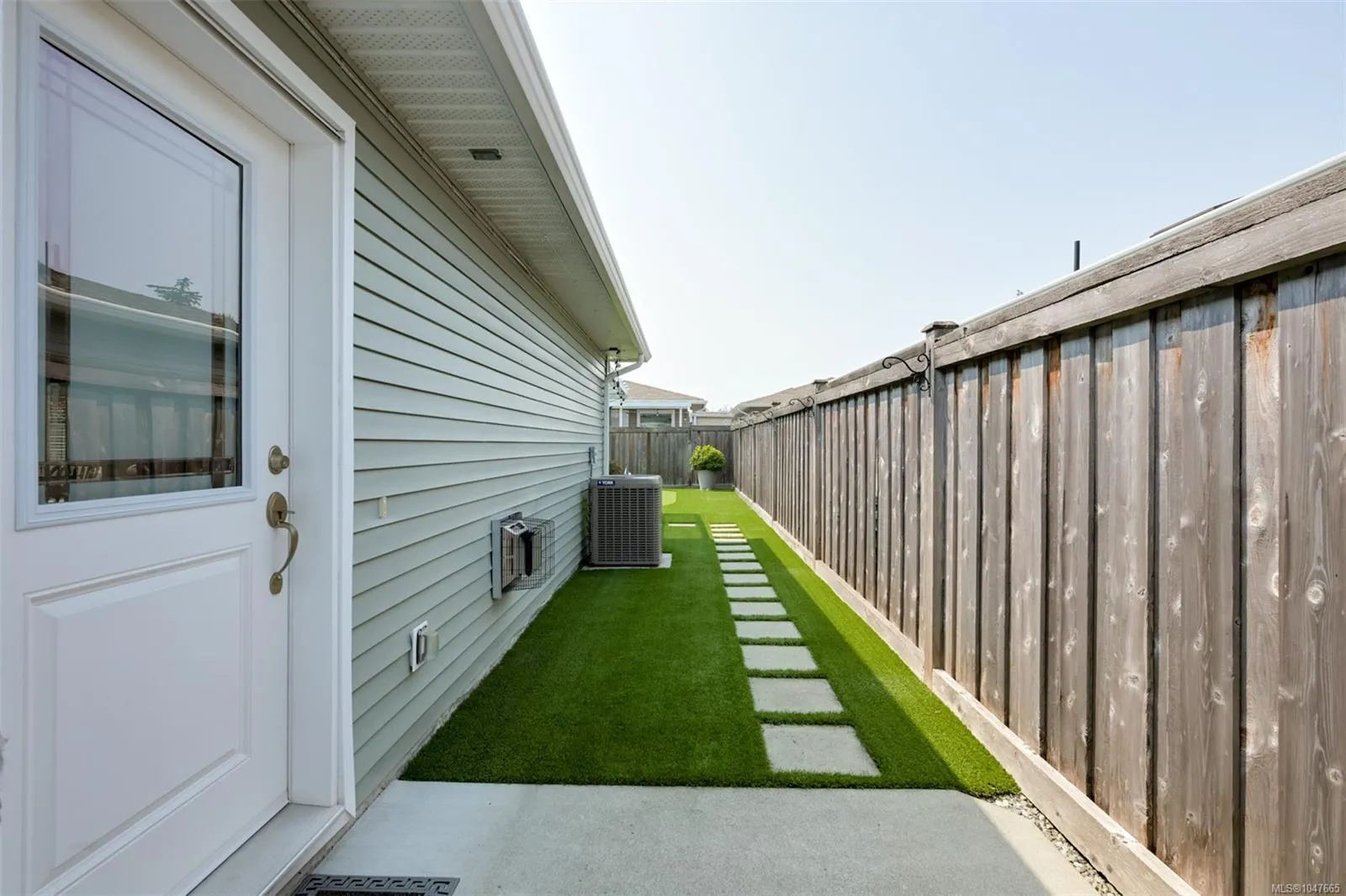 7586 Tetayut Rd