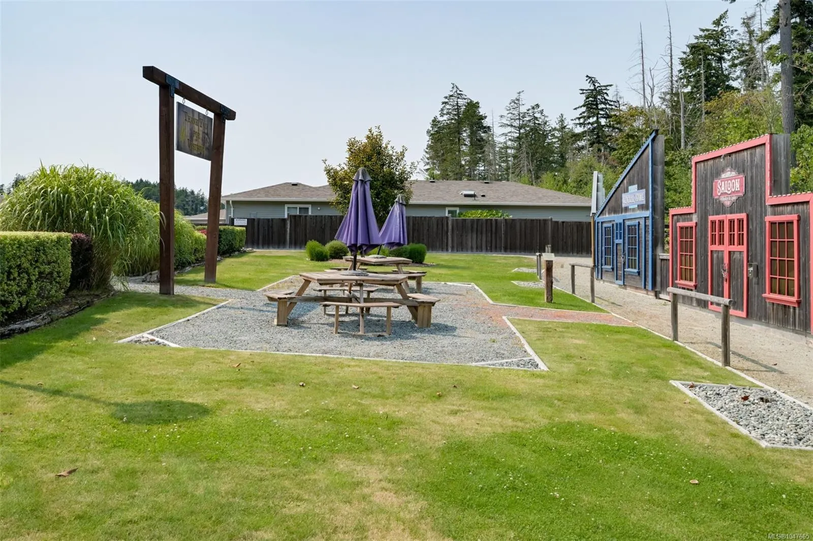 7586 Tetayut Rd