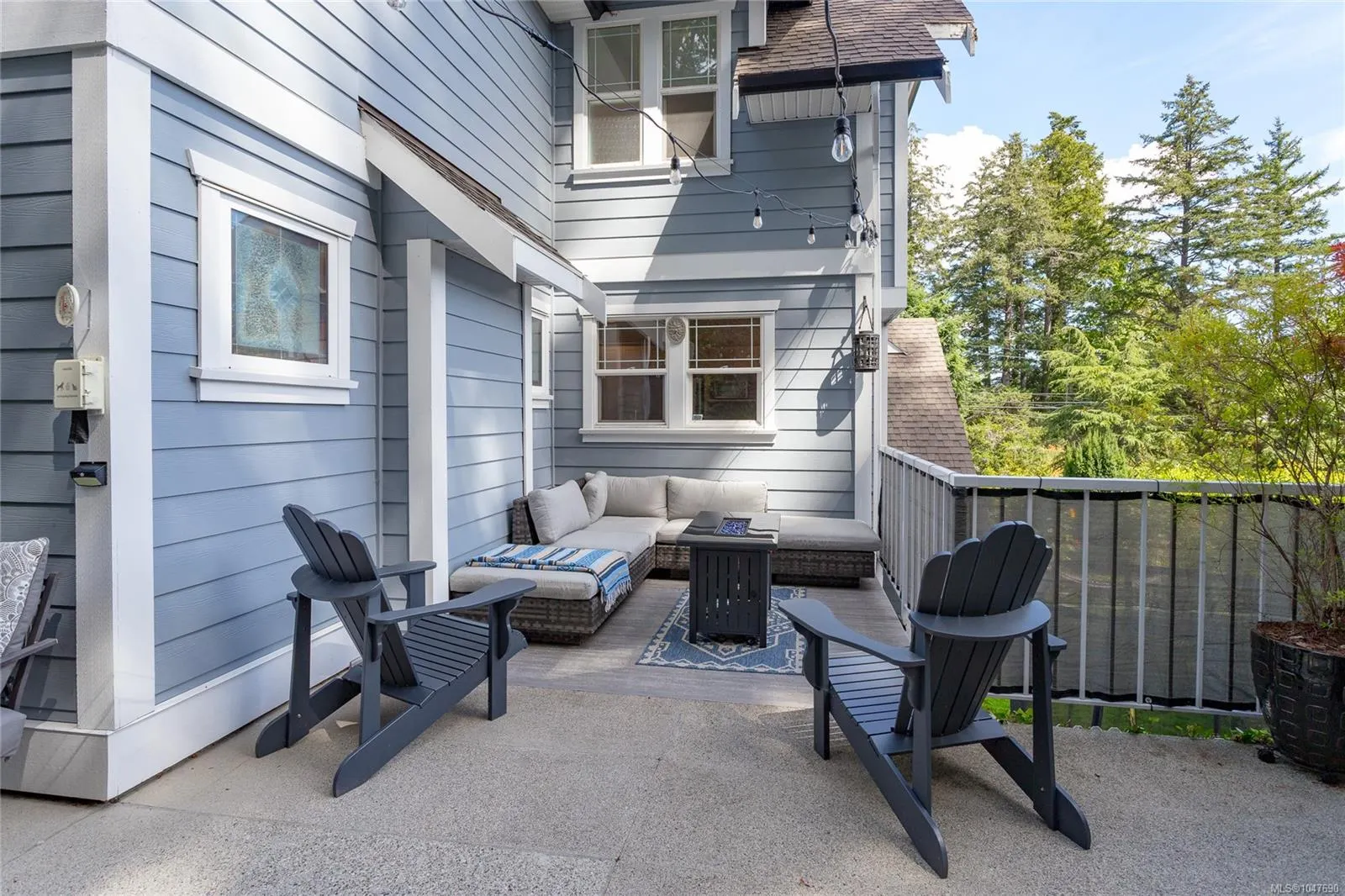 133 Gibraltar Bay Dr