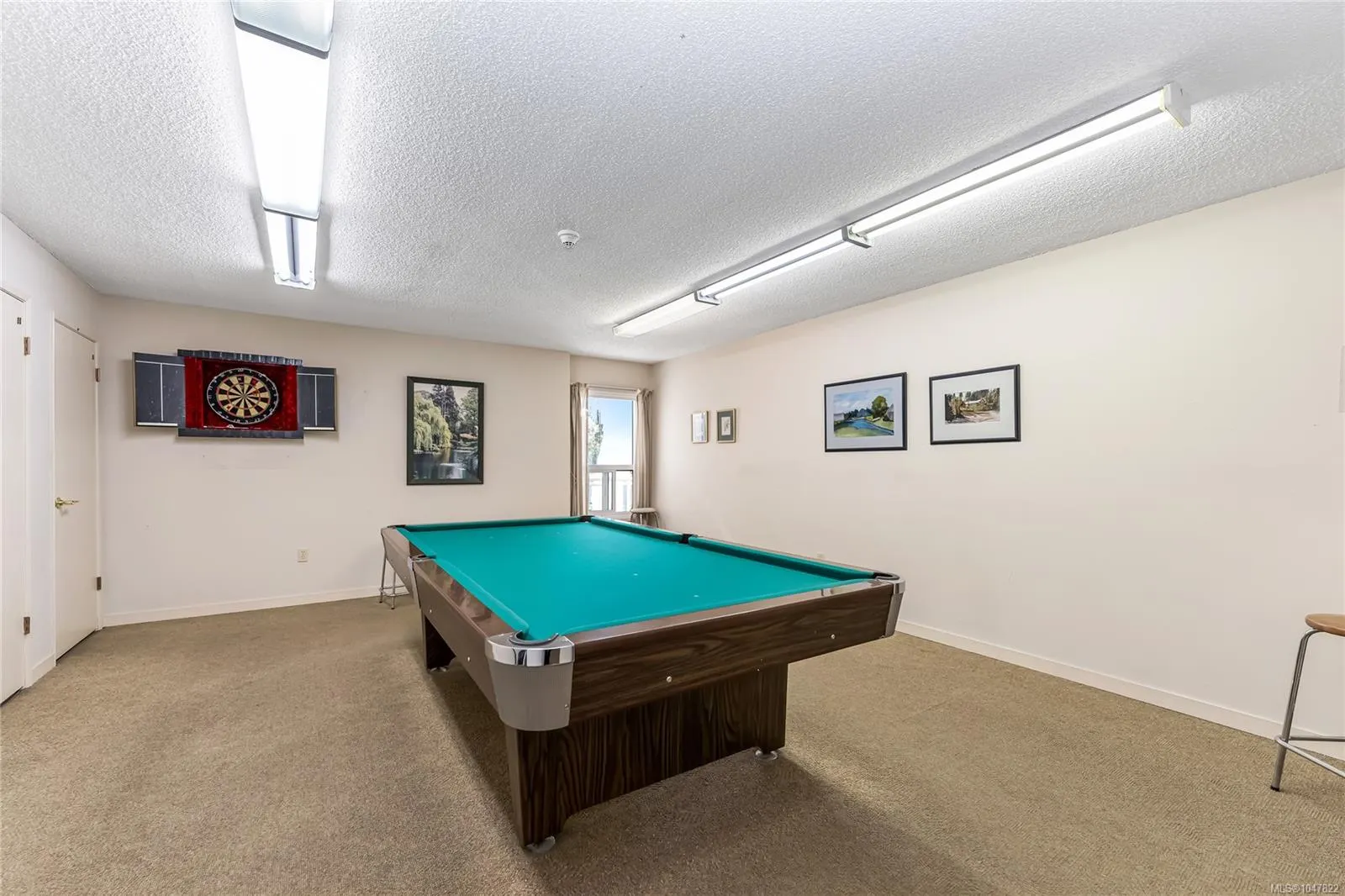 2125 Oak Bay Ave