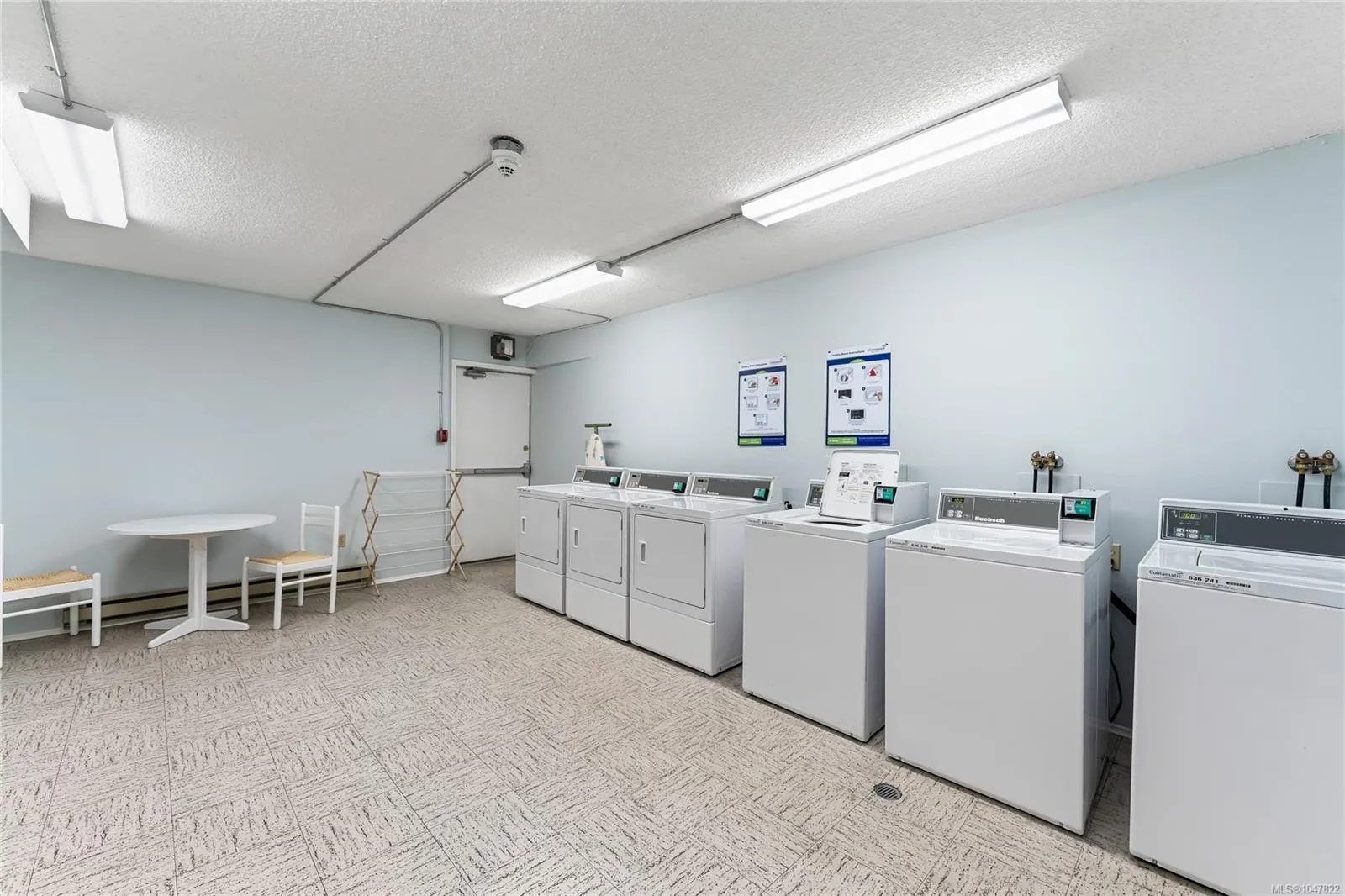 2125 Oak Bay Ave