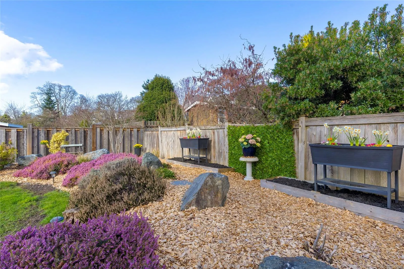 10117 West Saanich Rd