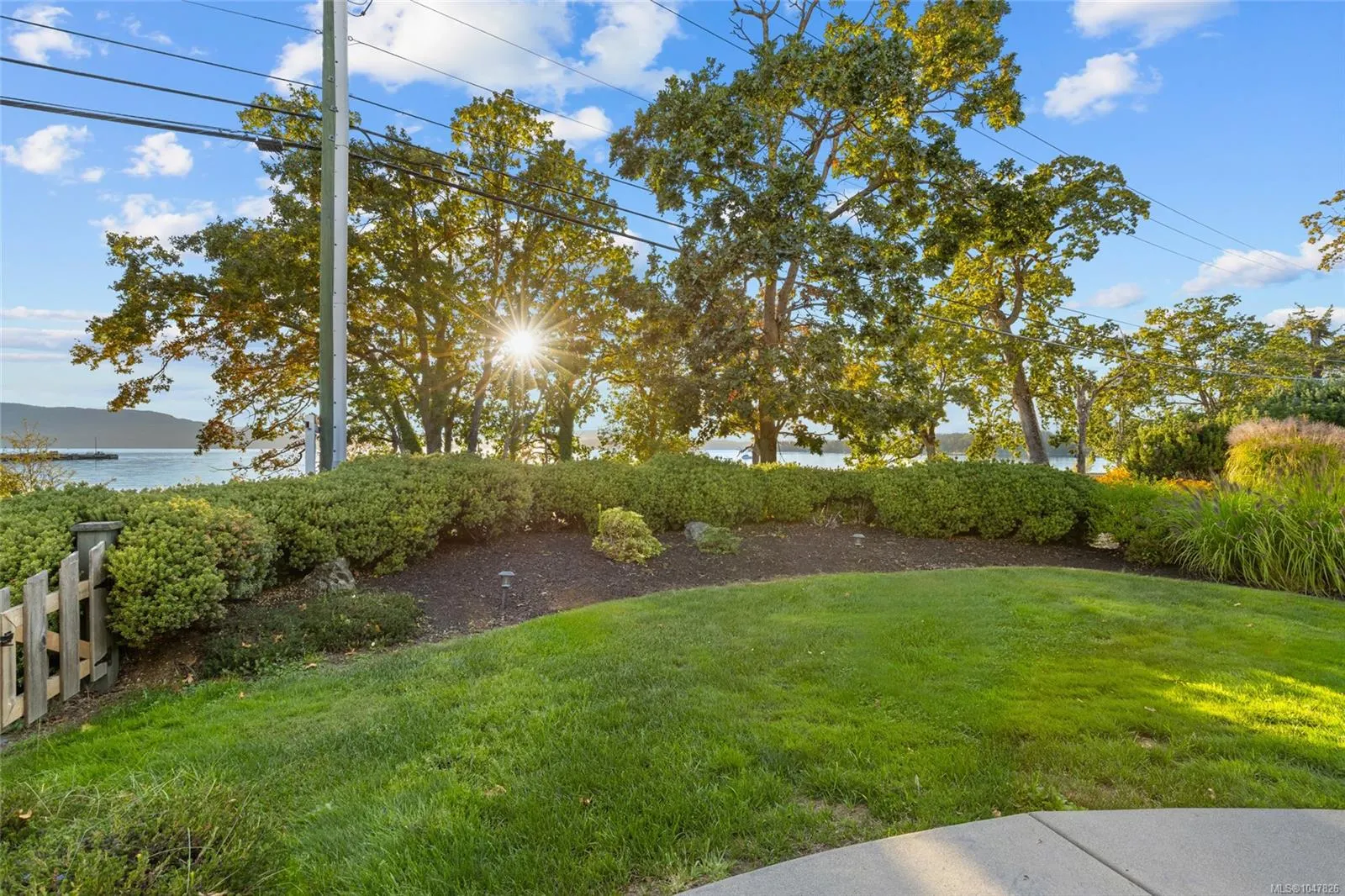 10117 West Saanich Rd