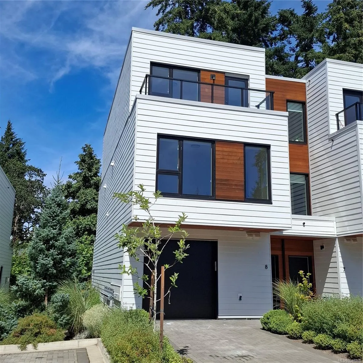 2330 Sooke Rd