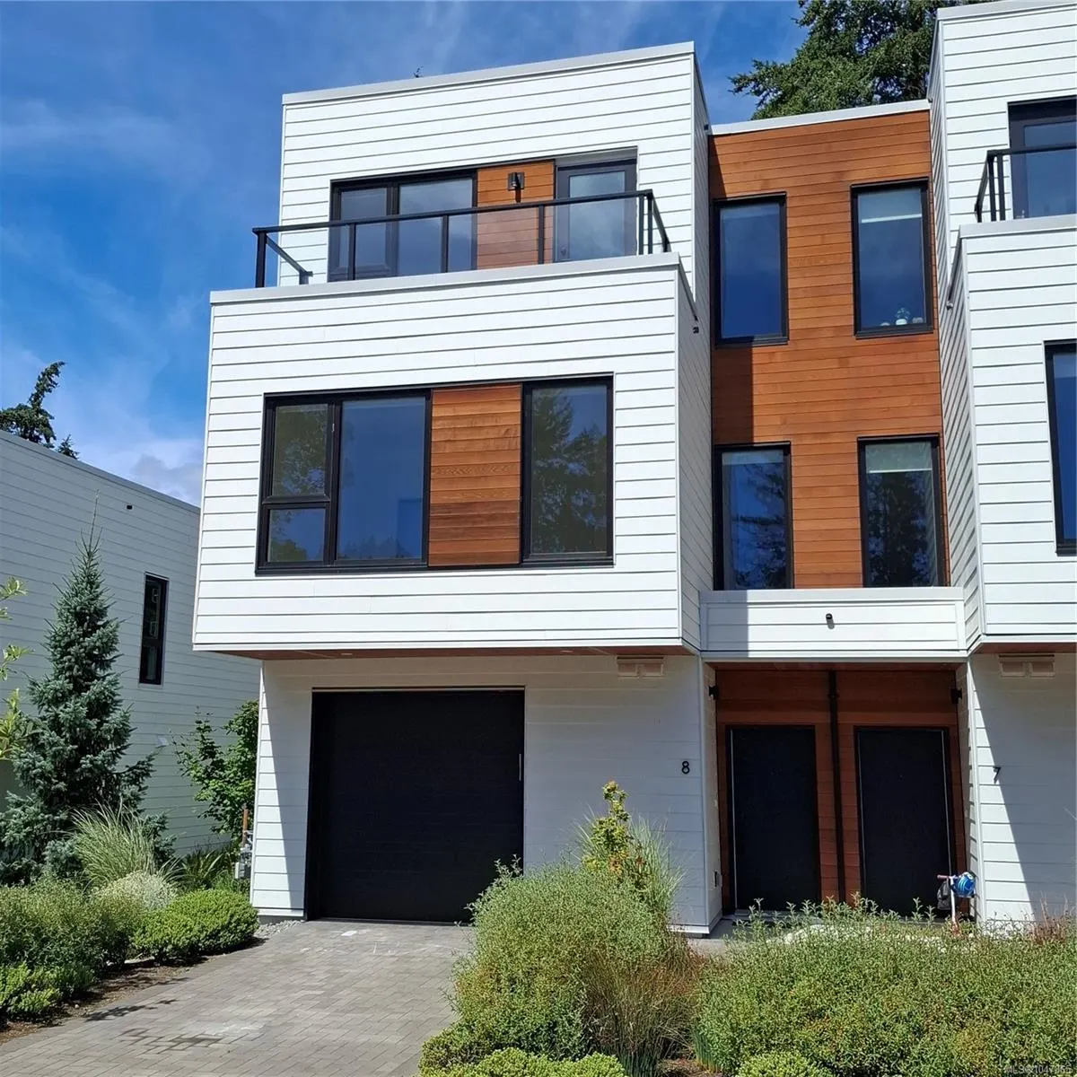 2330 Sooke Rd