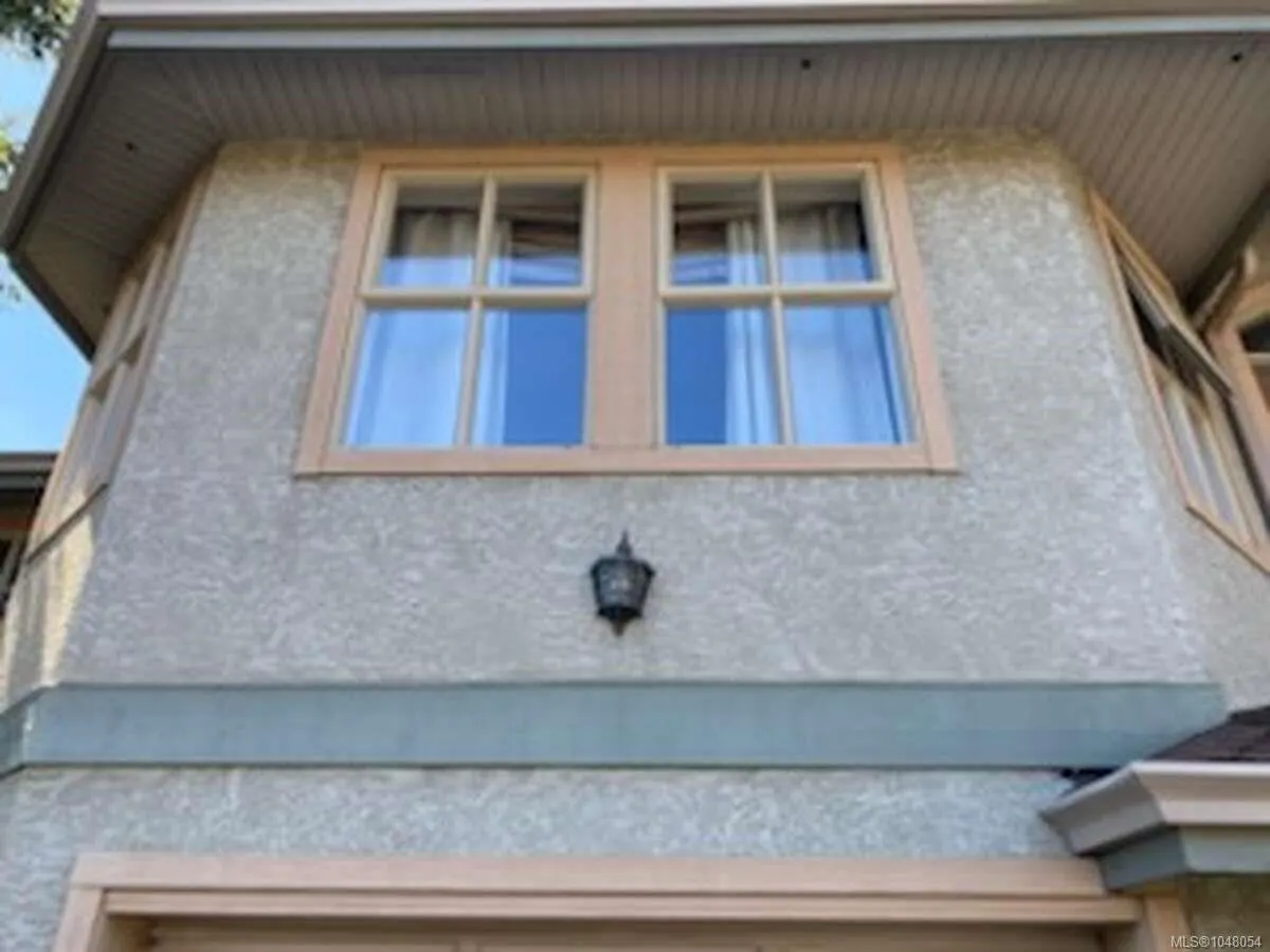 500 Marsett Pl