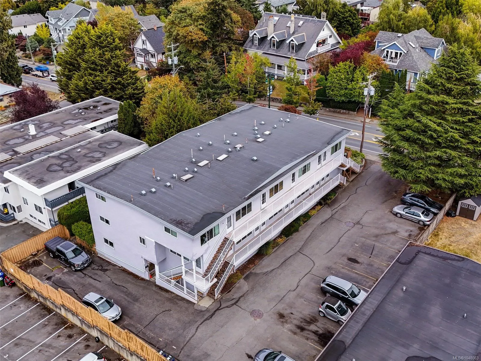 642 Admirals Rd