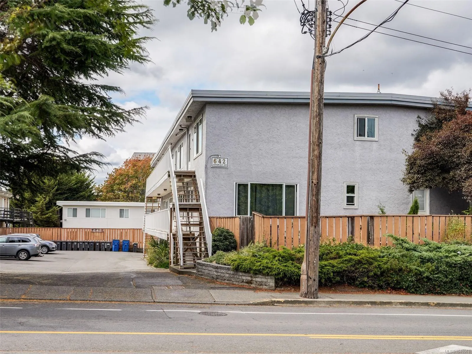 642 Admirals Rd