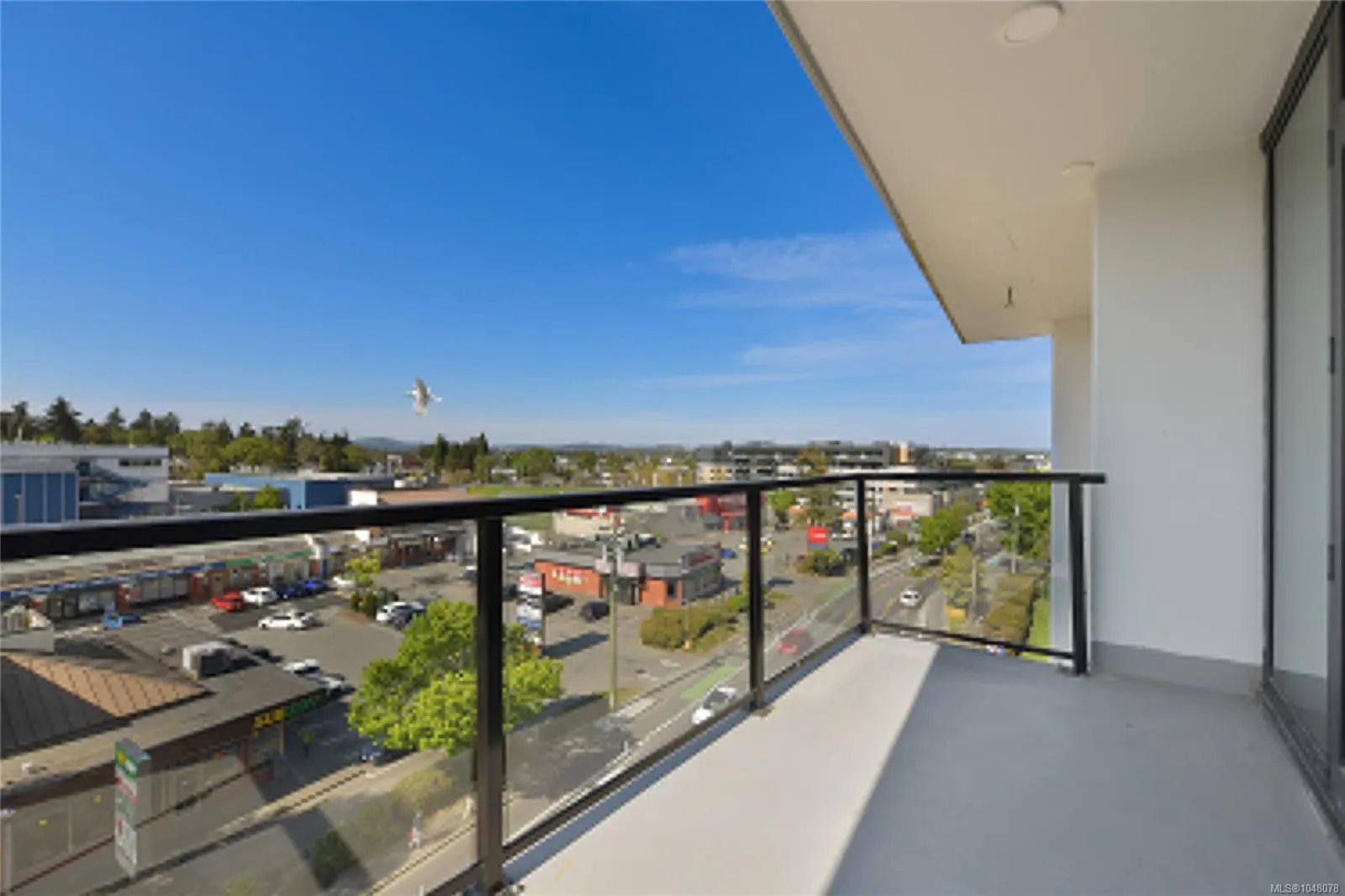 899 Esquimalt Rd