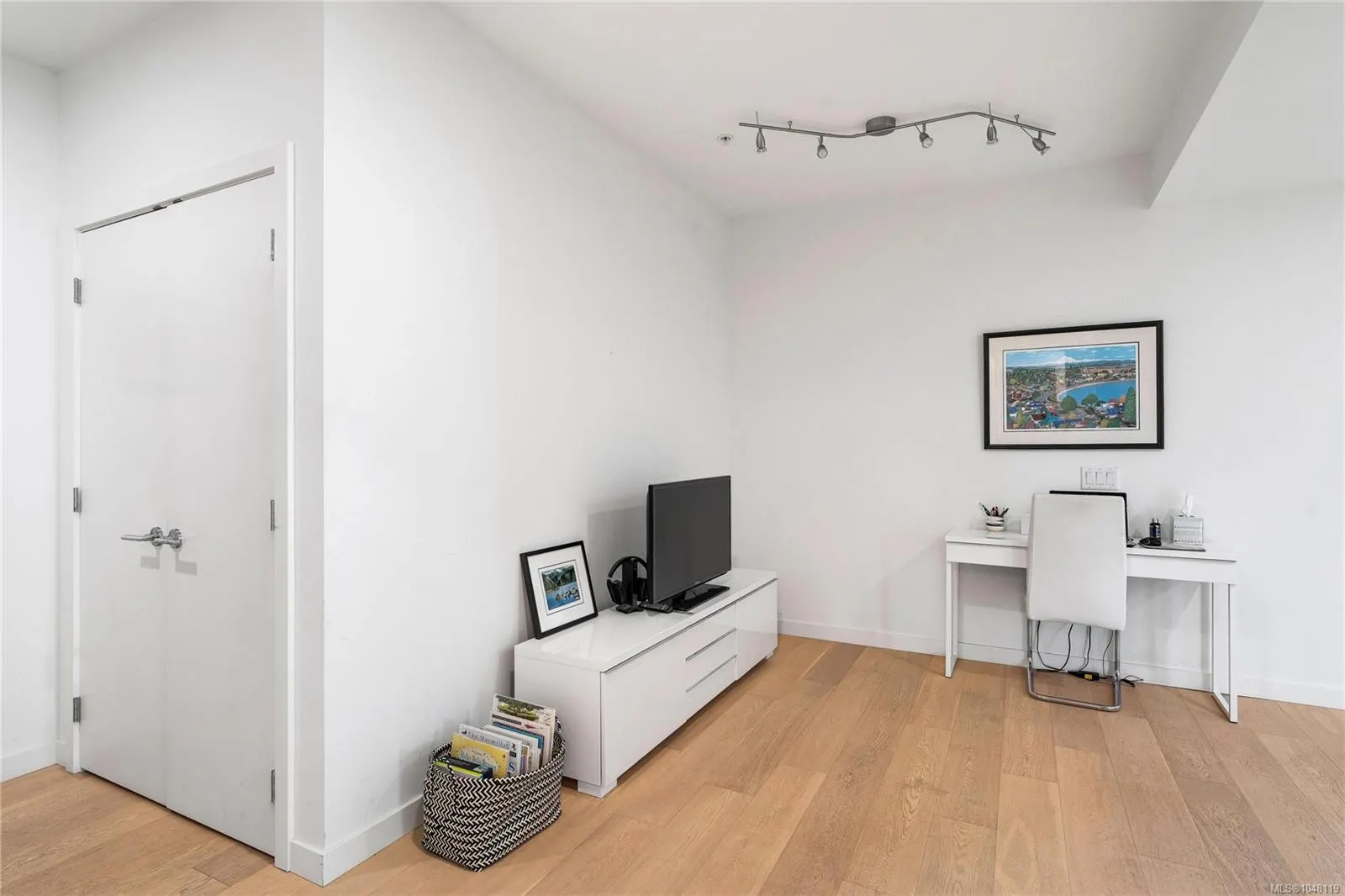 7162 West Saanich Rd