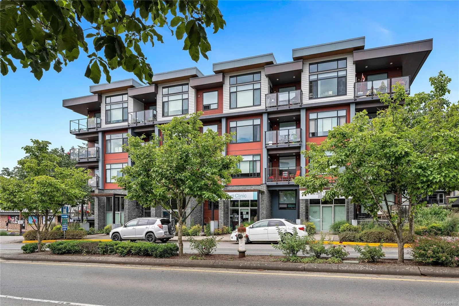 7162 West Saanich Rd