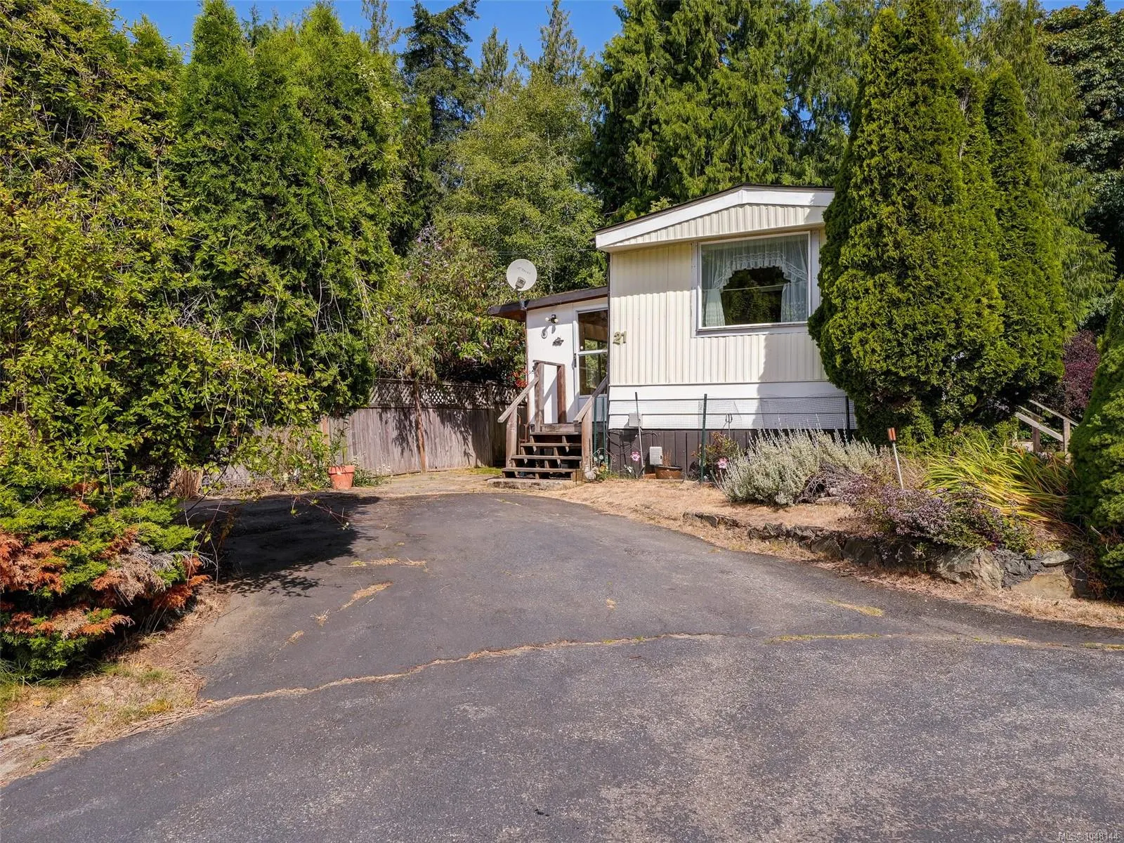 2357 Sooke River Rd