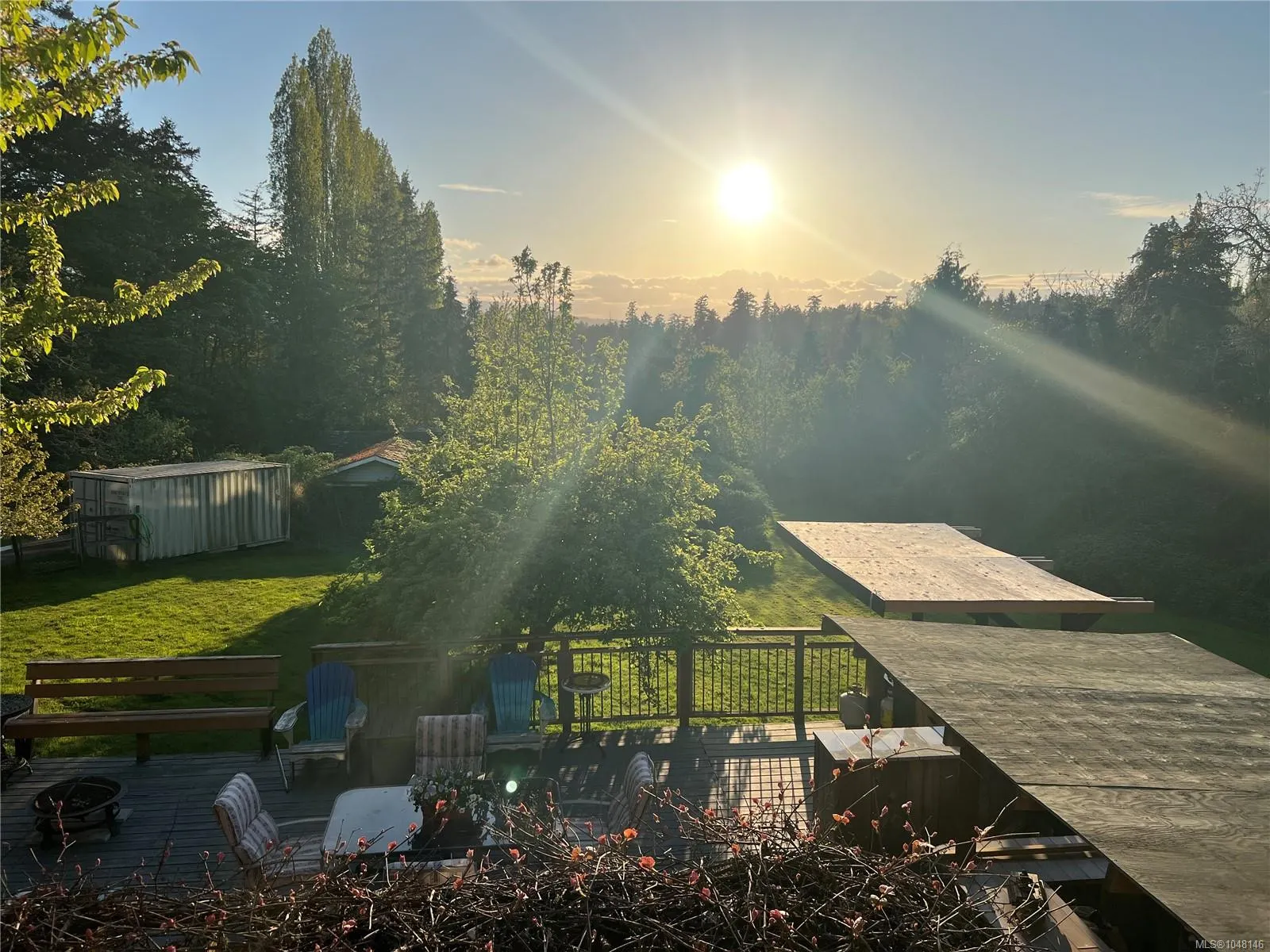 9146 West Saanich Rd