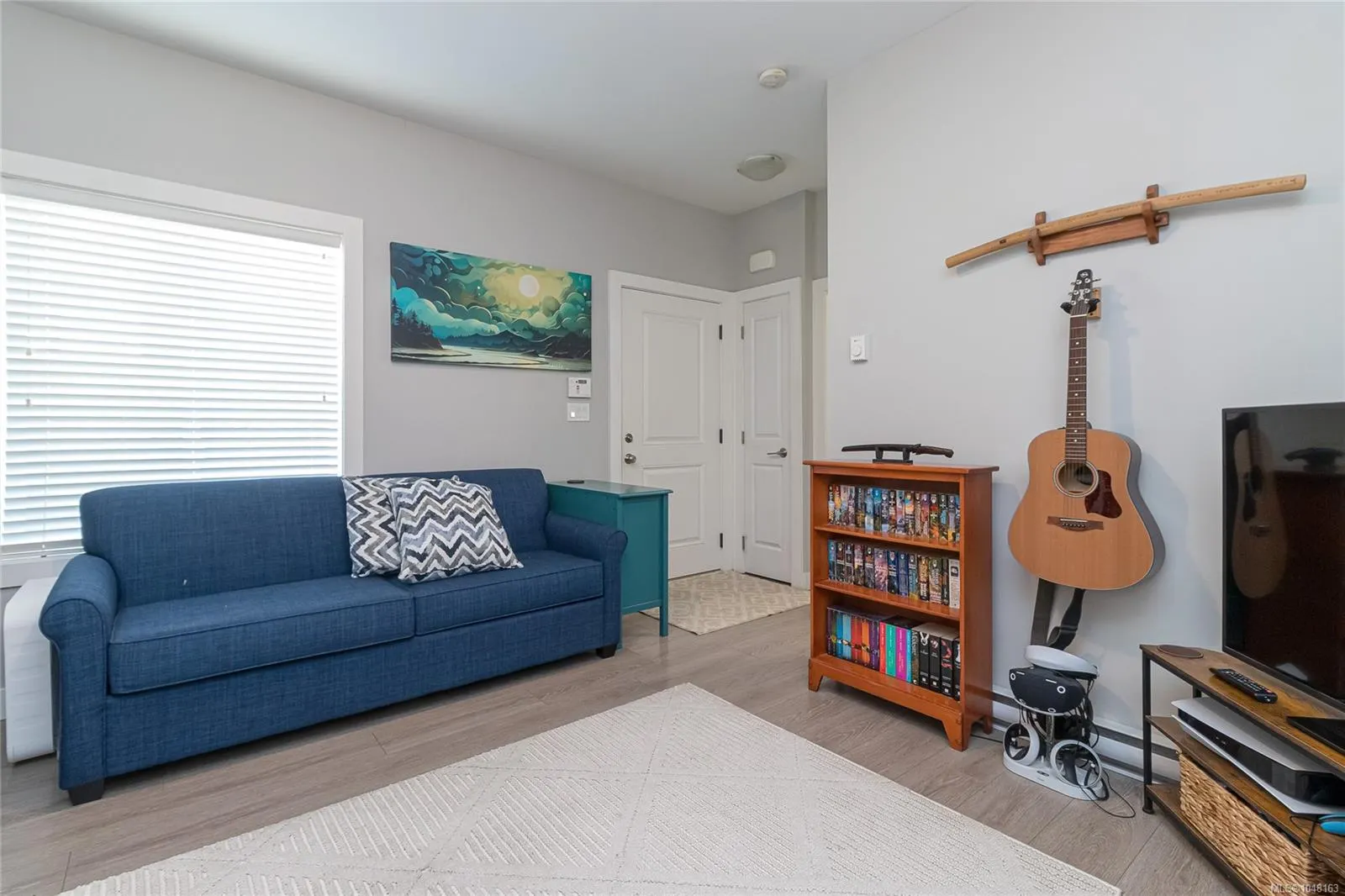 920 Snowdrop Ave