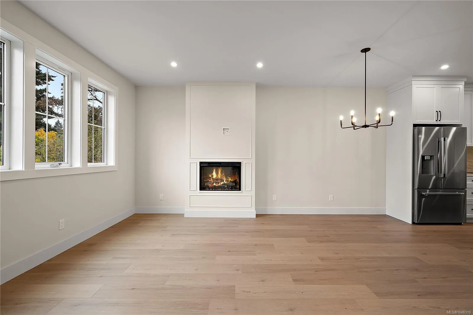 954 Preston Way