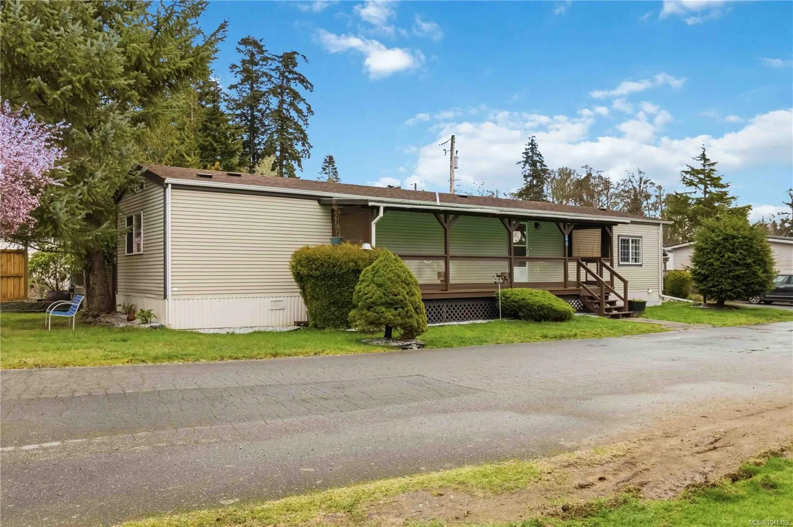 7021 Grant Rd W