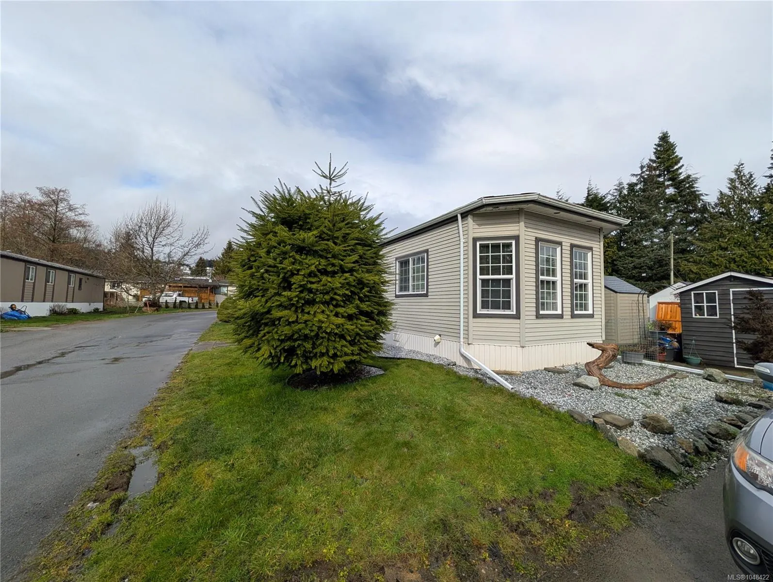 7021 Grant Rd W
