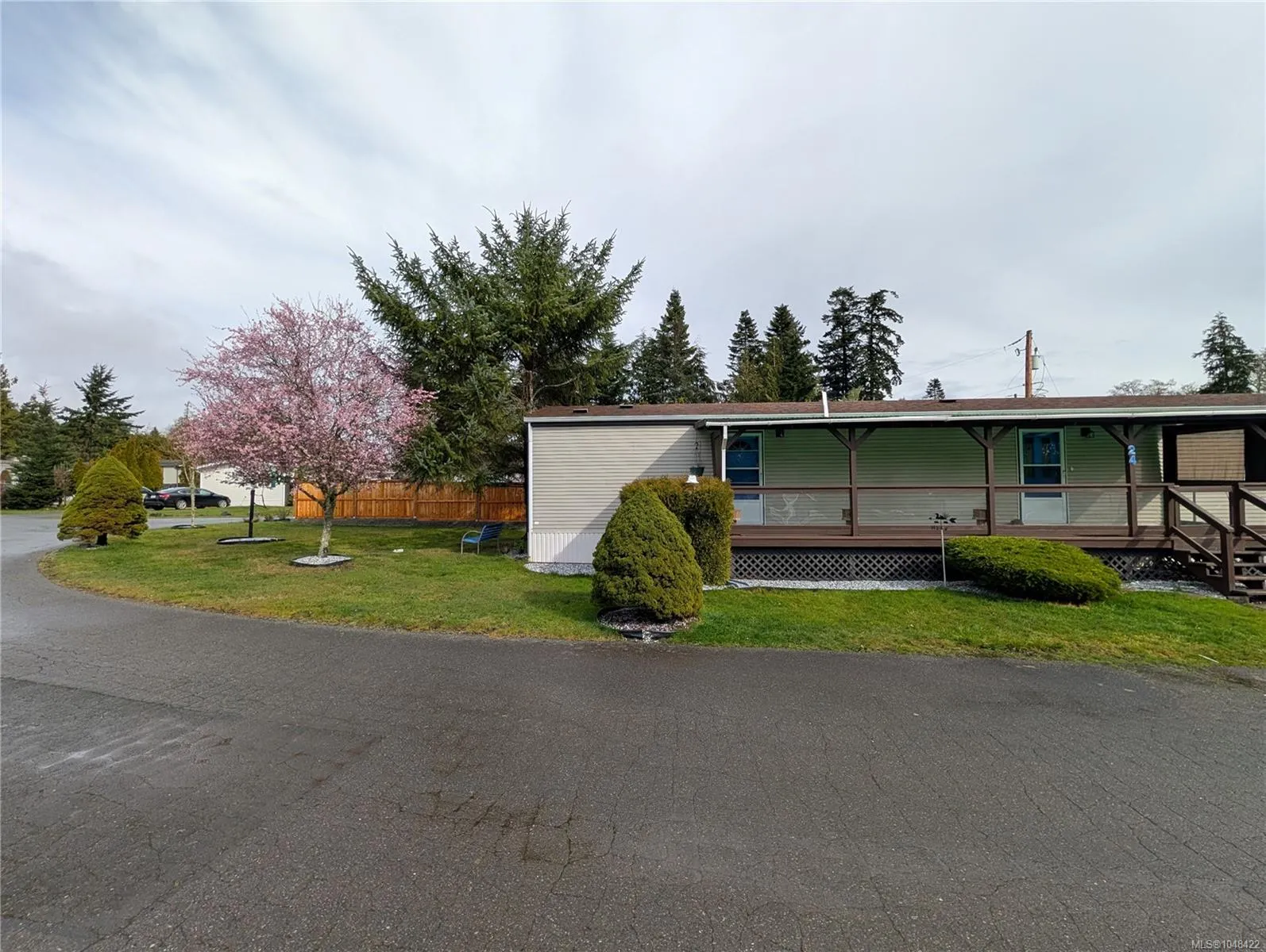 7021 Grant Rd W