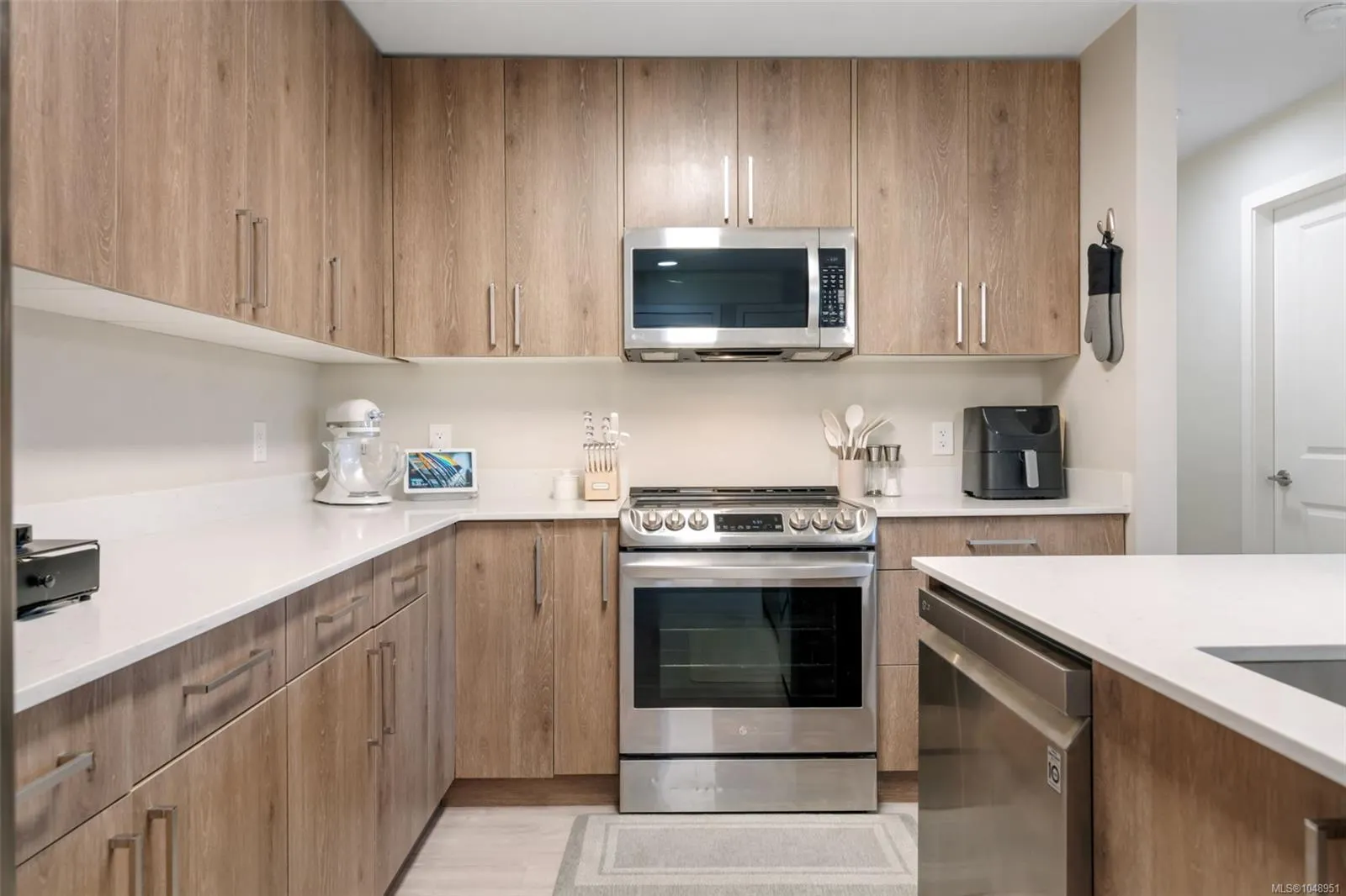 110 Presley Pl