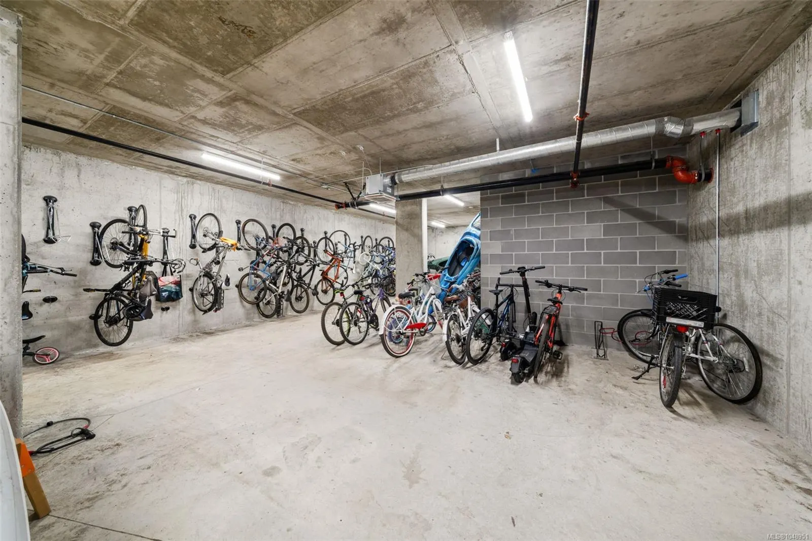 110 Presley Pl