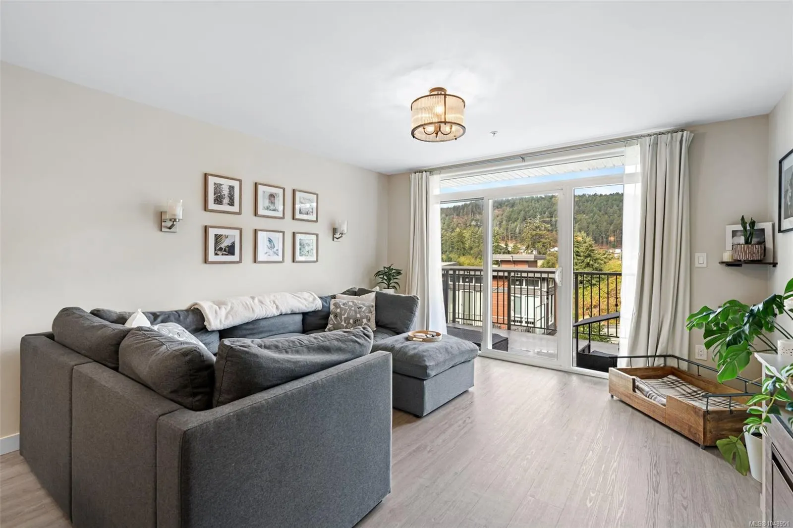110 Presley Pl