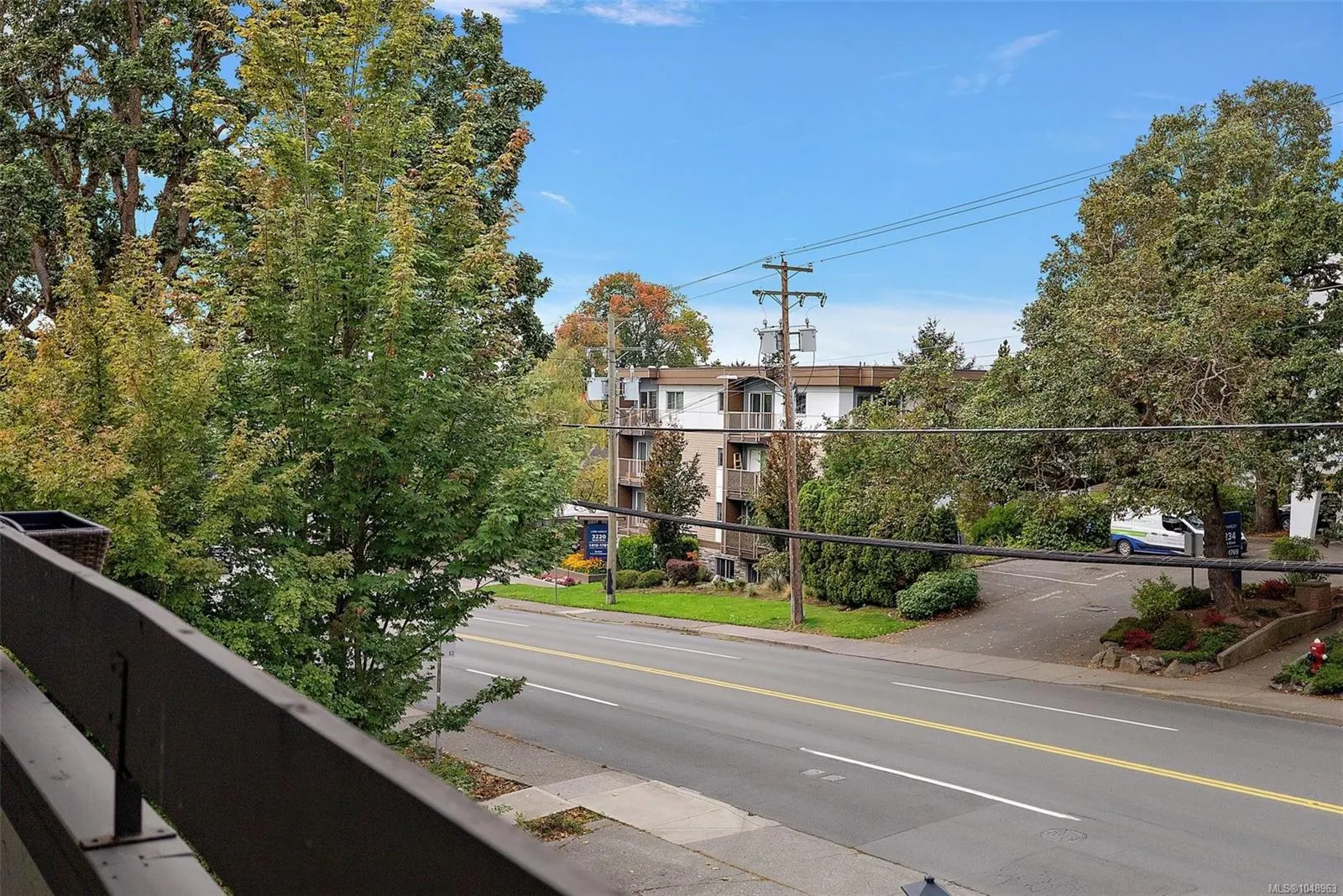 3235 Quadra St