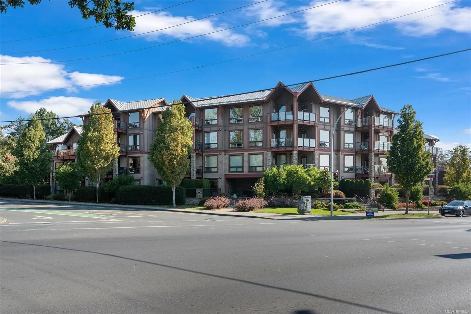 4529 West Saanich Rd