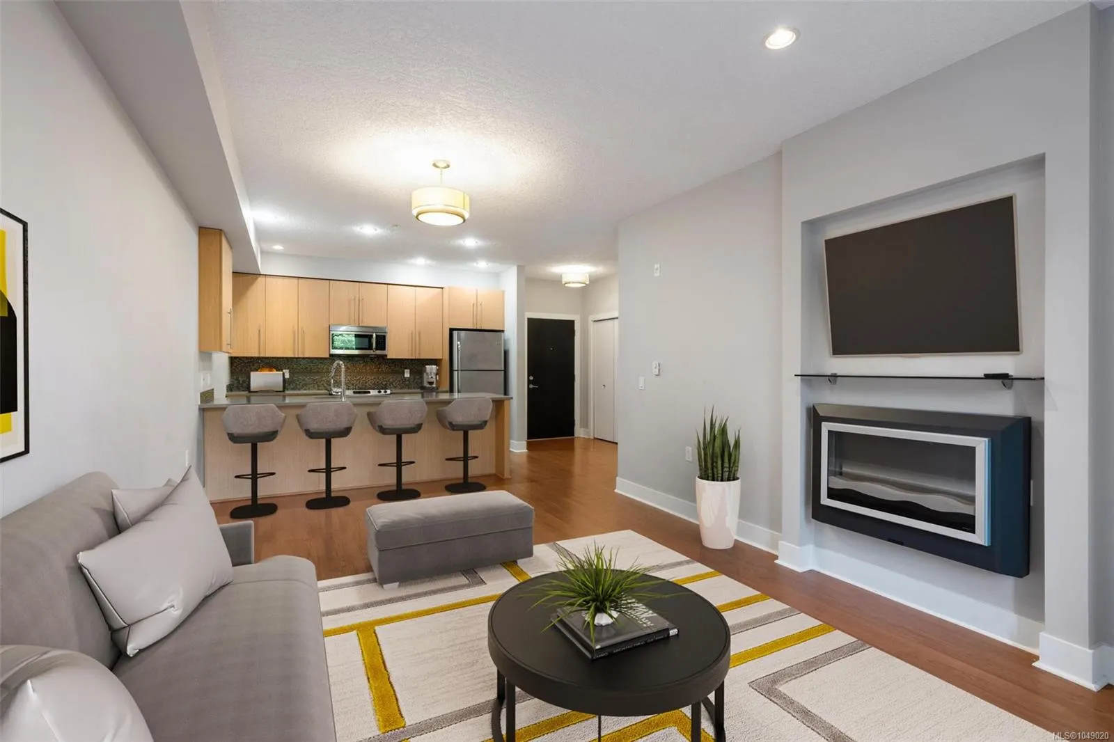 4529 West Saanich Rd