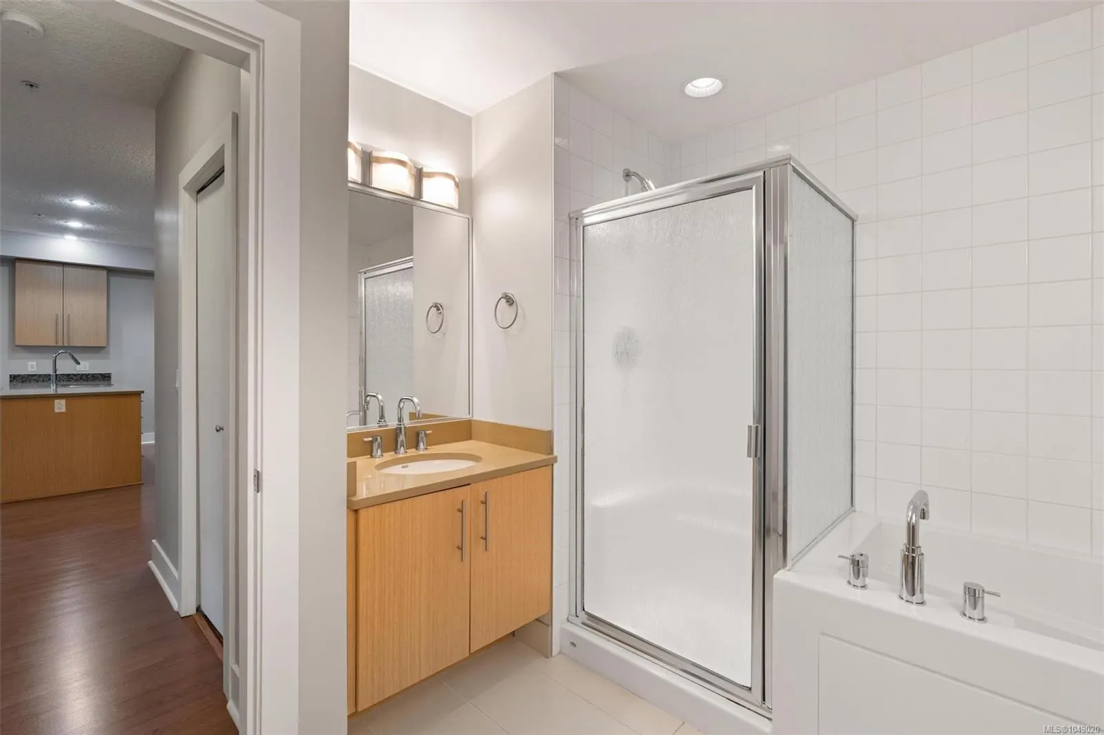 4529 West Saanich Rd