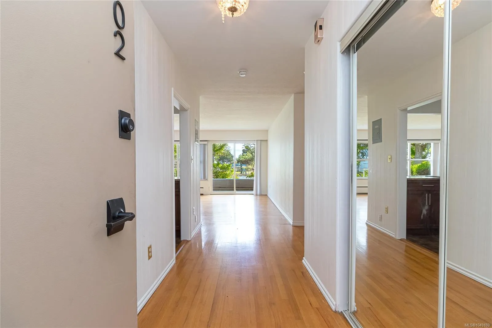 1318 Beach Dr