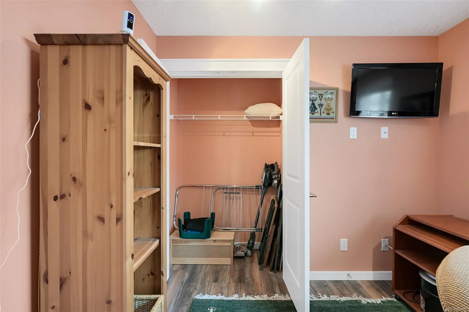 7586 Tetayut Rd