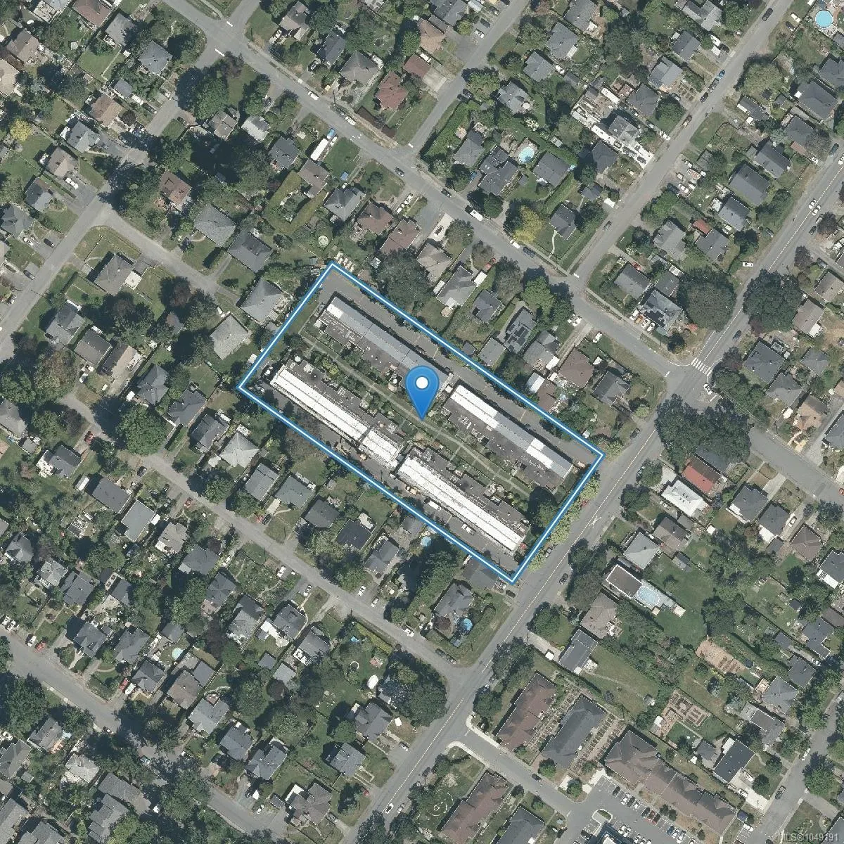 3060 Harriet Rd