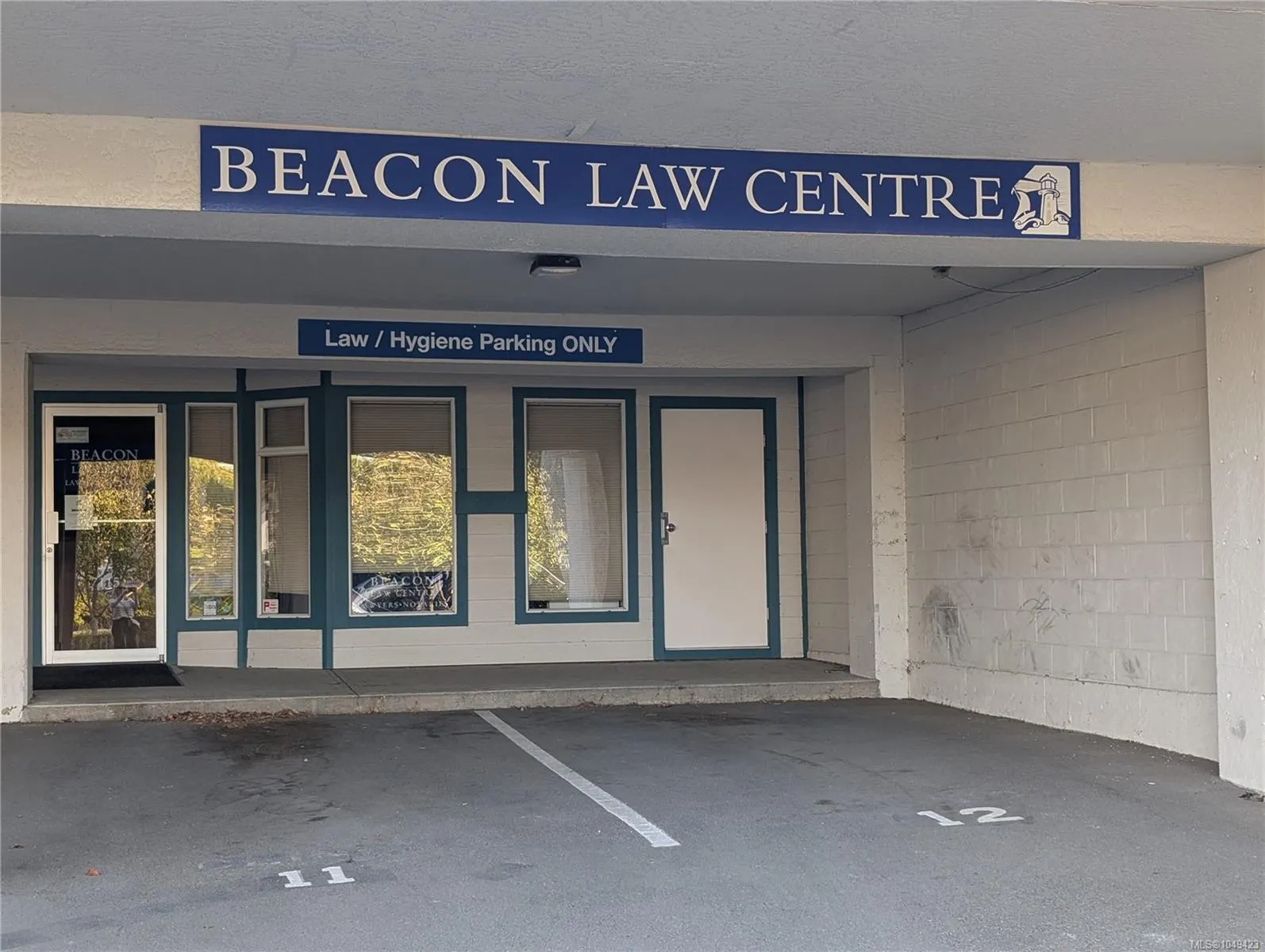 7115 West Saanich Rd