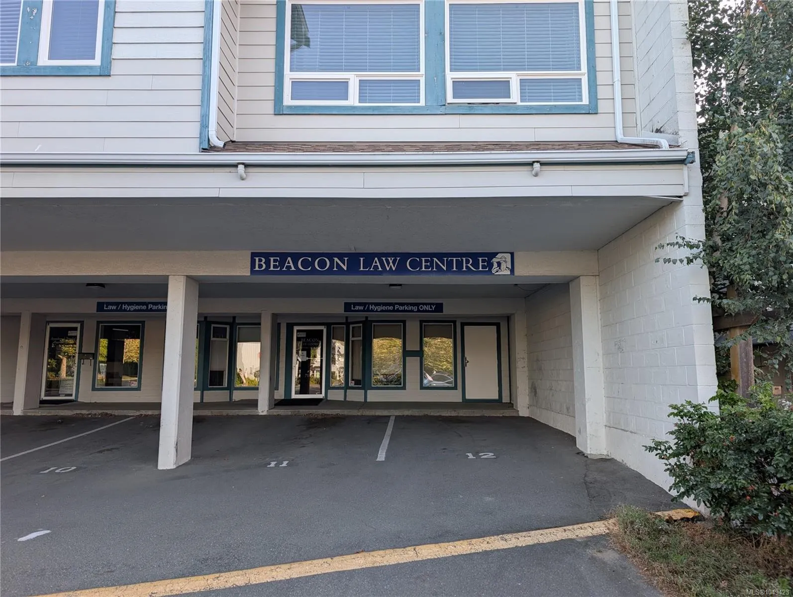 7115 West Saanich Rd