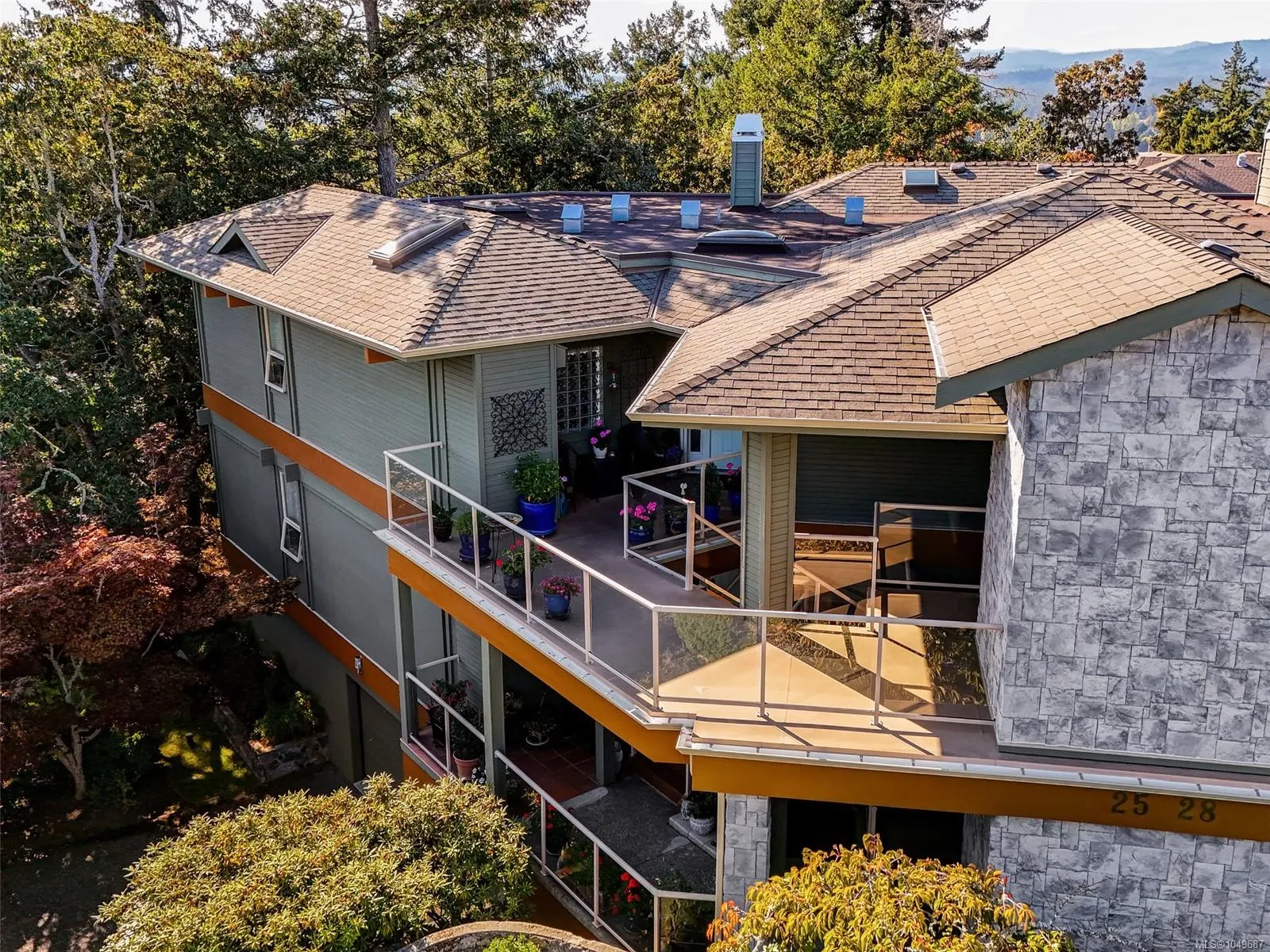 4305 Maltwood Lane