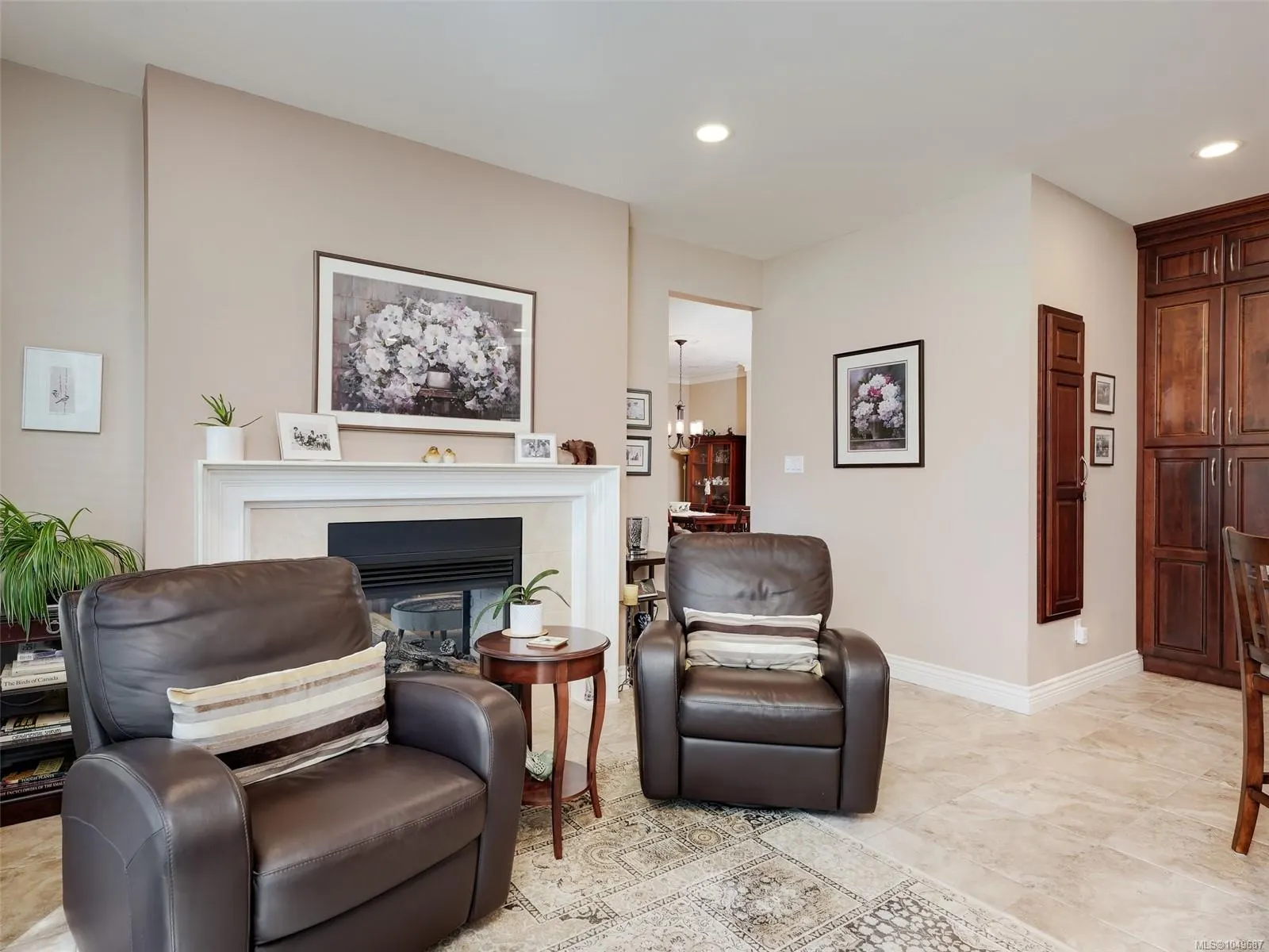 4305 Maltwood Lane