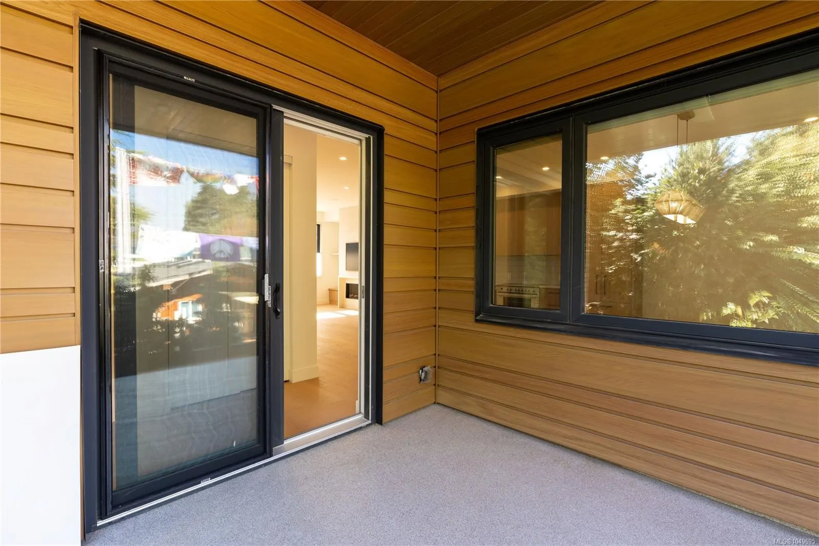 1118 Munro St