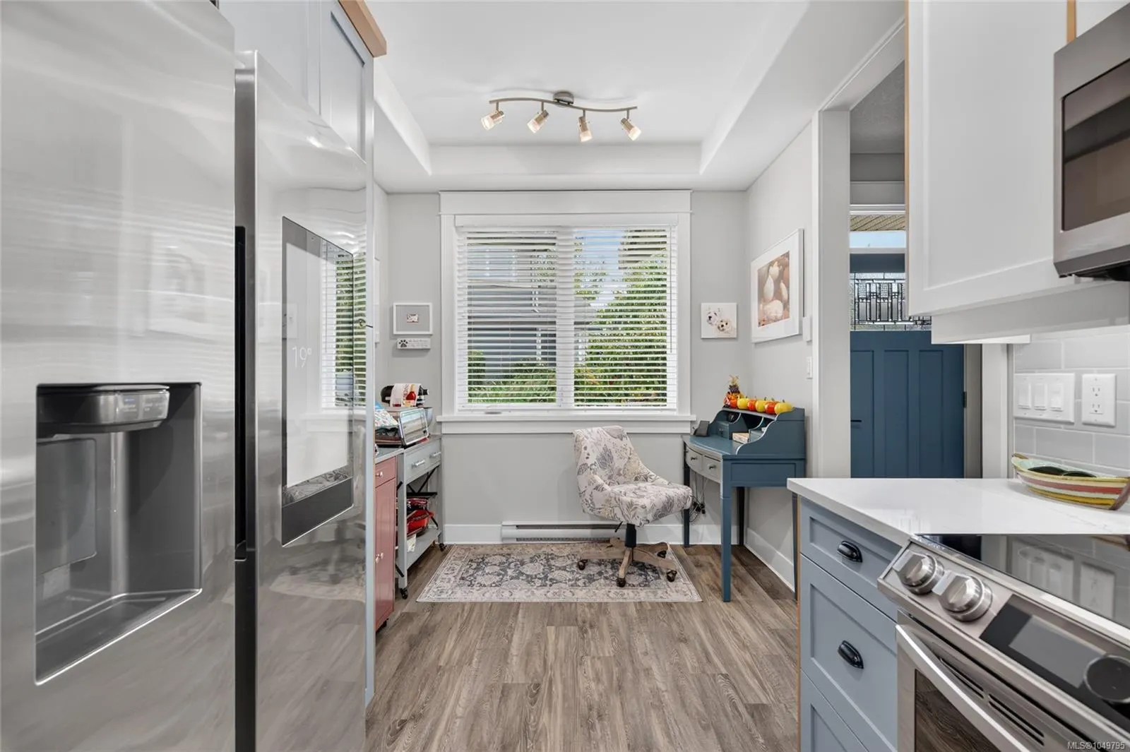 7250 West Saanich Rd