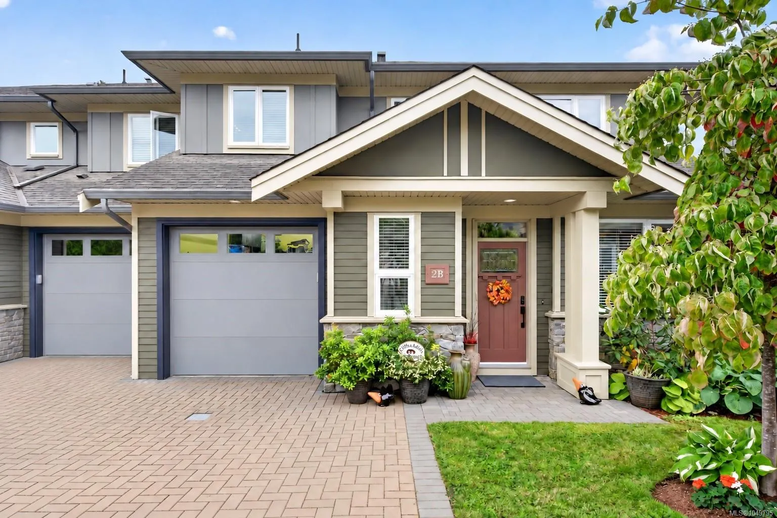 7250 West Saanich Rd